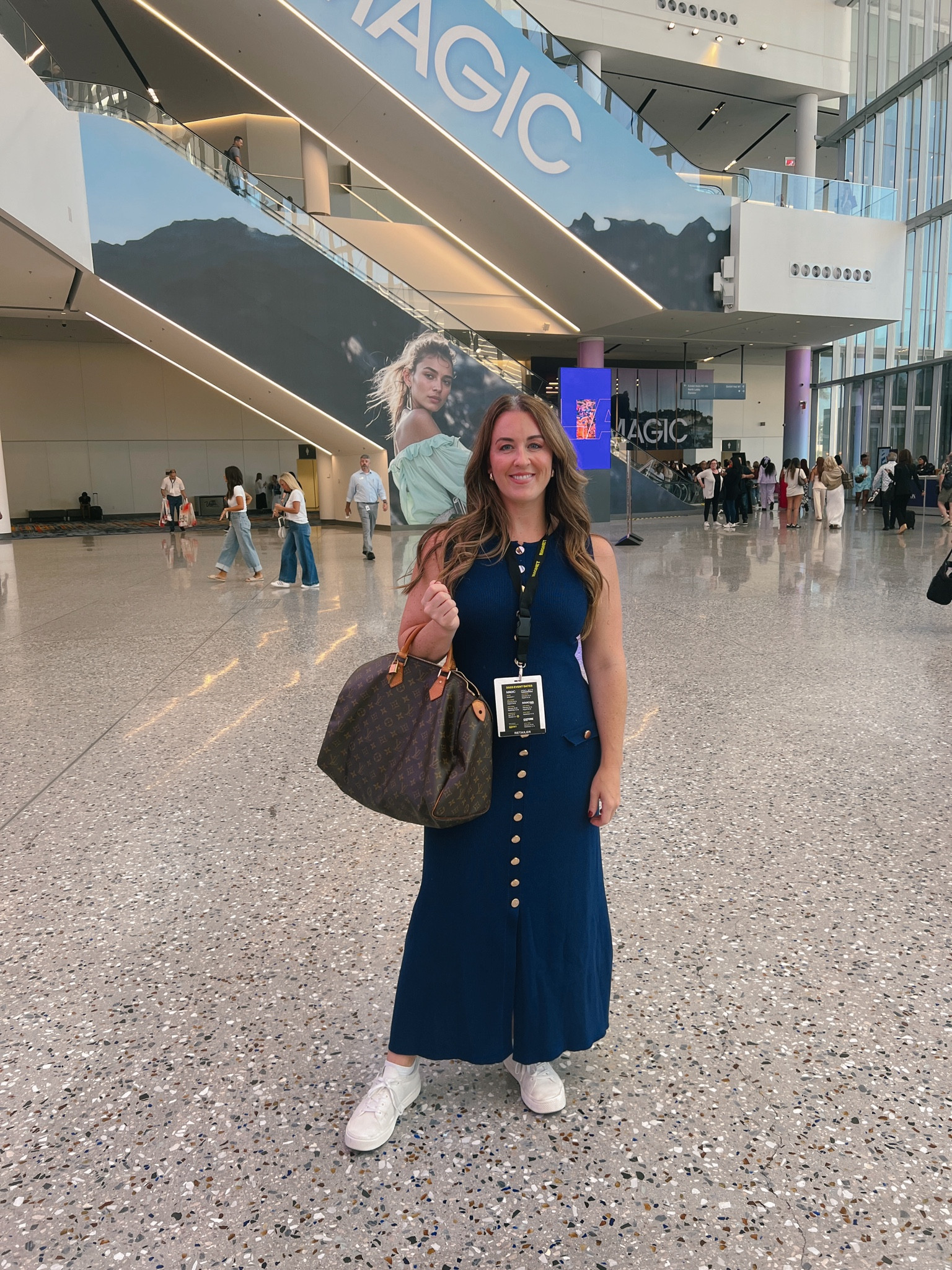 What I wore to buy for our store at Magic in Las Vegas

Wearing a size L as a 6/8… runs true to size with tons of stretch but I sized up because I didn’t want it to be as form fitting as the style naturally is

Boutique owner, boutique owner life, magic trade show, navy sweater dress, classic style

#LTKFindsUnder100 #LTKSeasonal #LTKMidsize