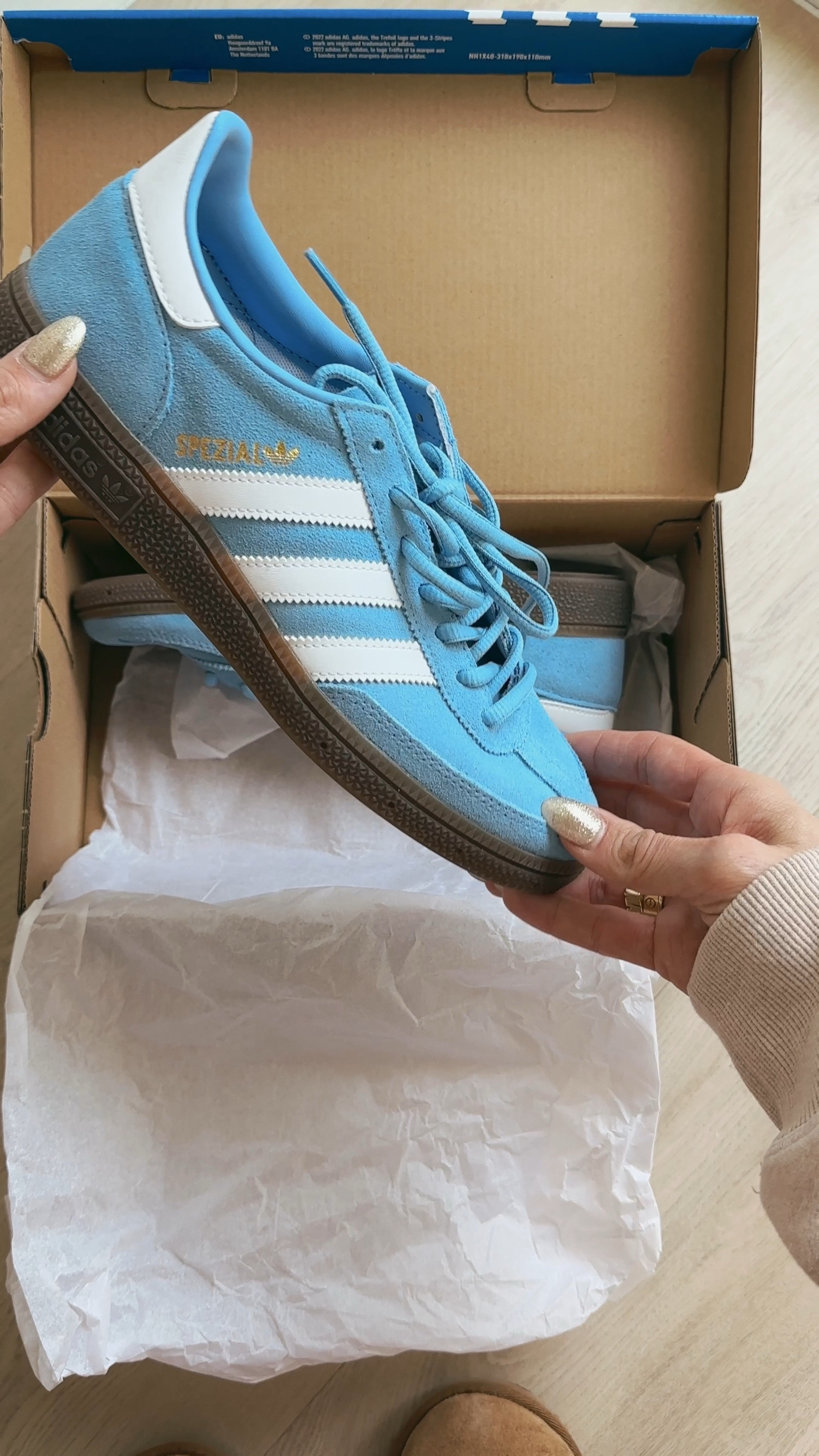 obsessed with this vibrant blue Adidas spezial color!! Can’t wait to decorate them with charms ✨ linked to a few retailers bc they will sell out quick! The sizing is unisex, so make sure you double check before purchasing 🫶🏻

#LTKActive #LTKShoeCrush #LTKFitness