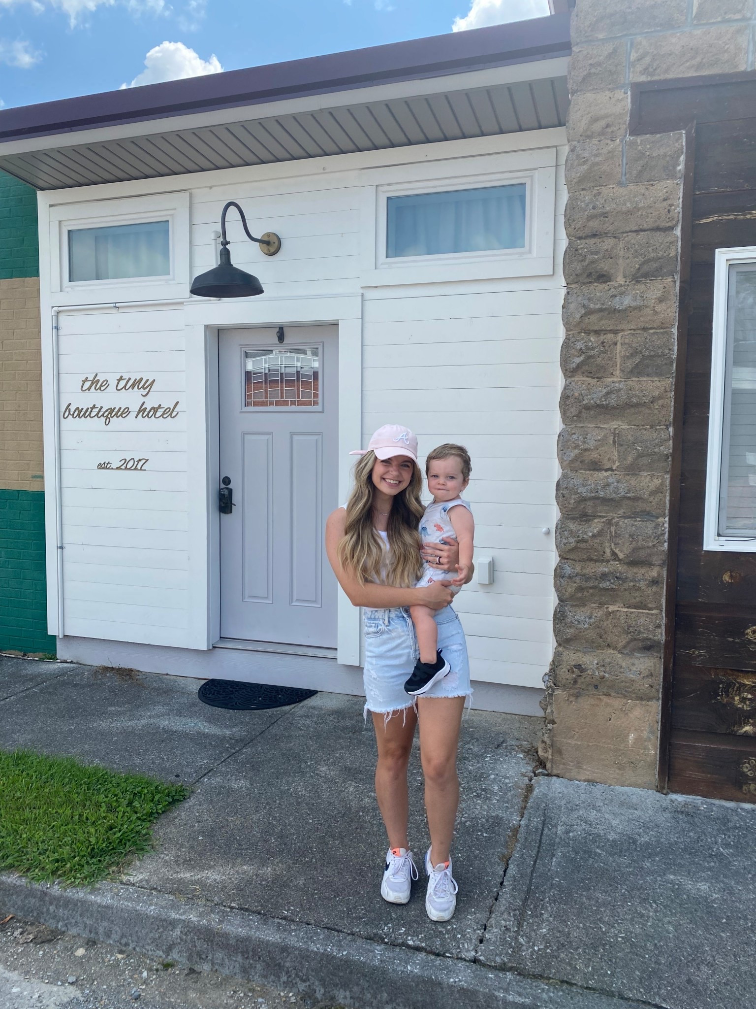 Mom fit Appalachian trail visit

#LTKU #LTKFamily #LTKTravel