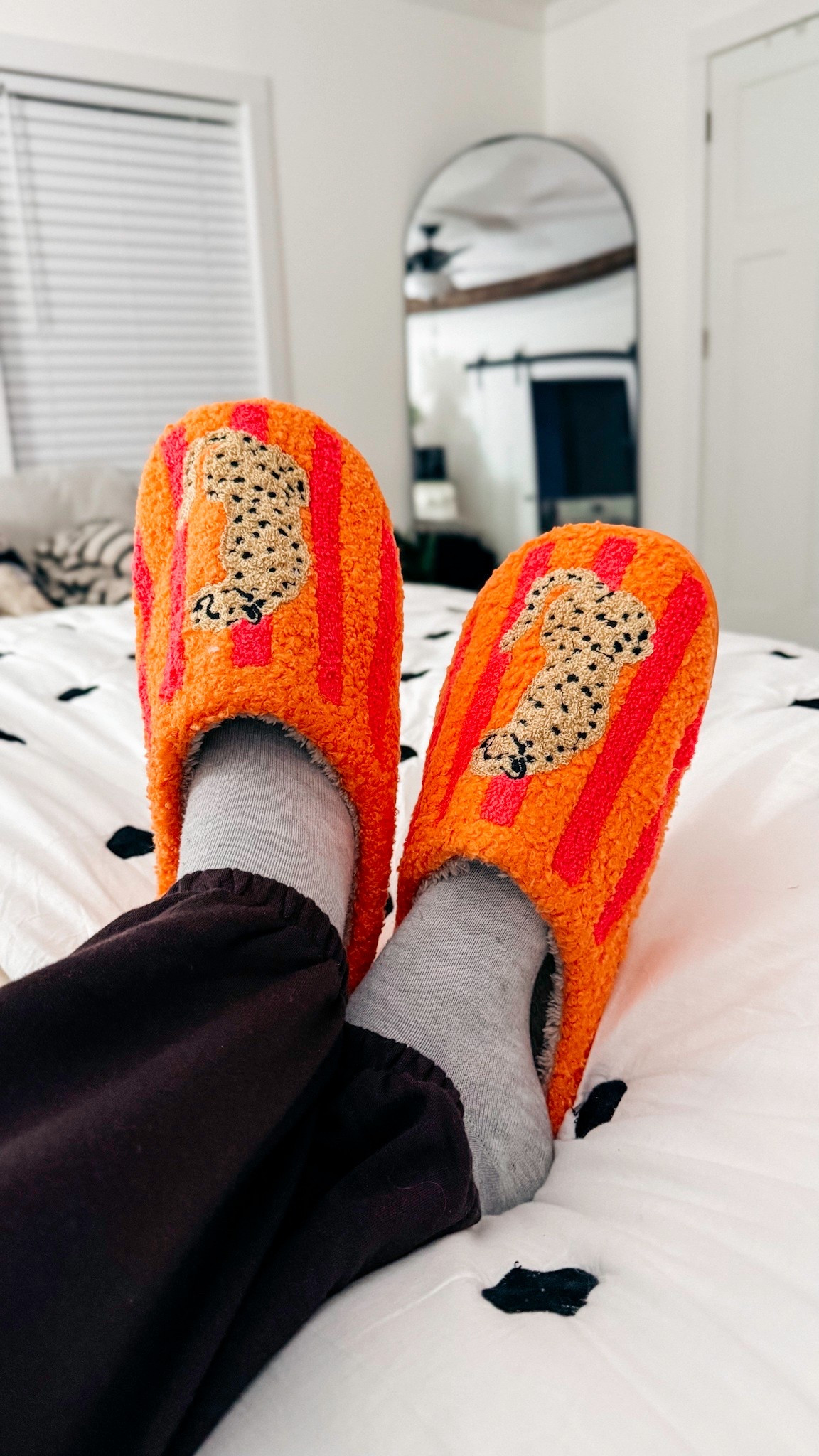 the cutest slippers ever 🐆 

#LTKGiftGuide #LTKShoeCrush #LTKHoliday