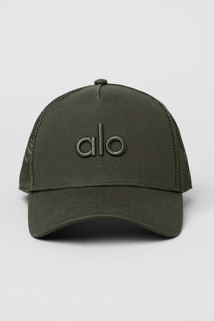 District Trucker Hat - Stealth Green | Alo Yoga (US)