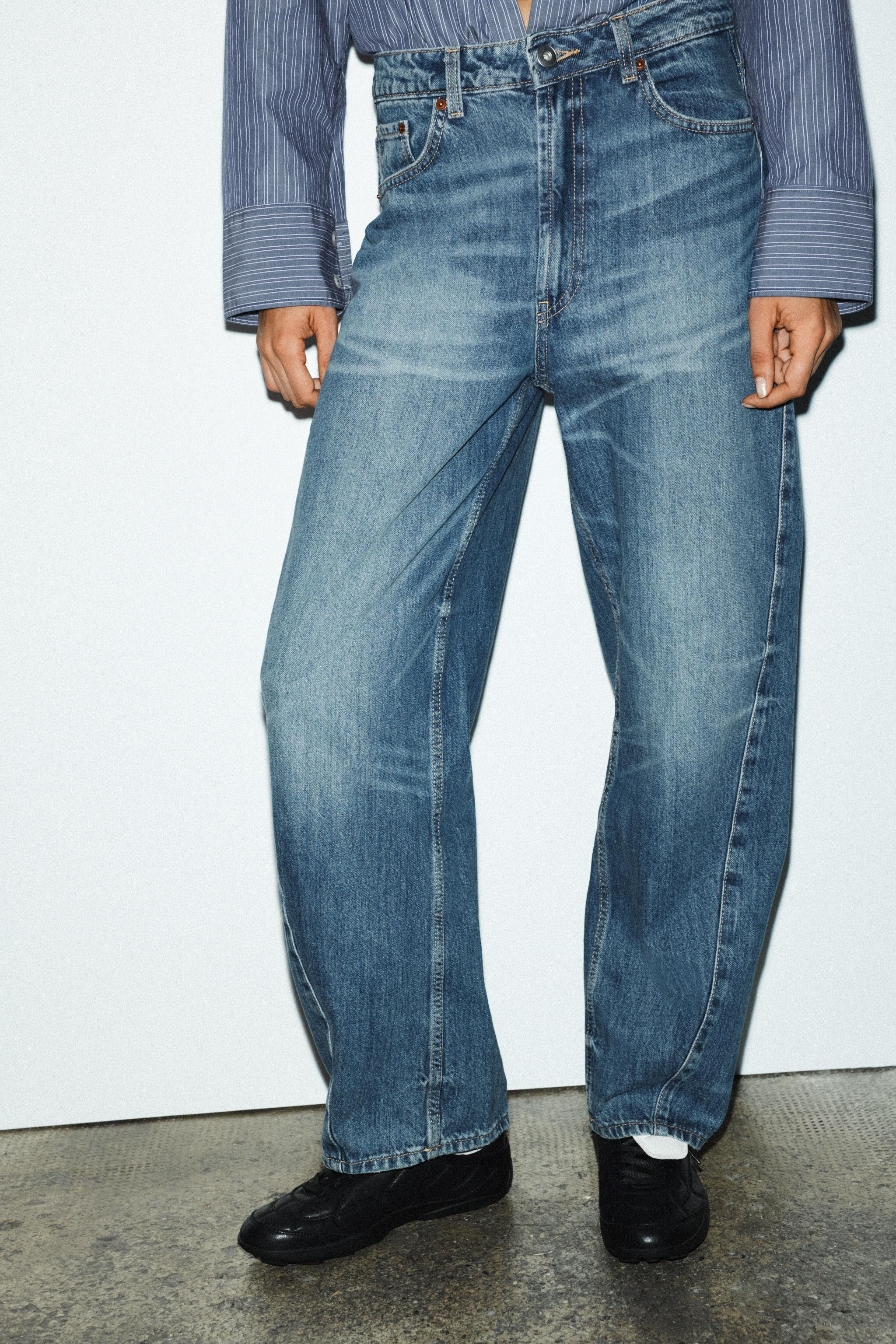 TRF MID-RISE BAGGY BALLOON JEANS | Zara US