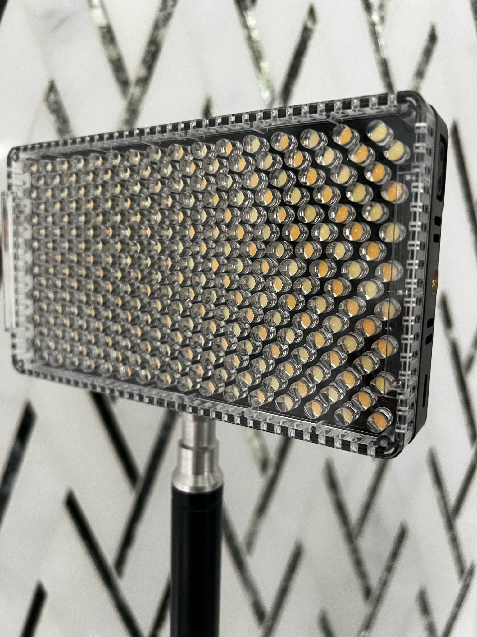 The BEST lighting for all my photos📸

#LTKGiftGuide
