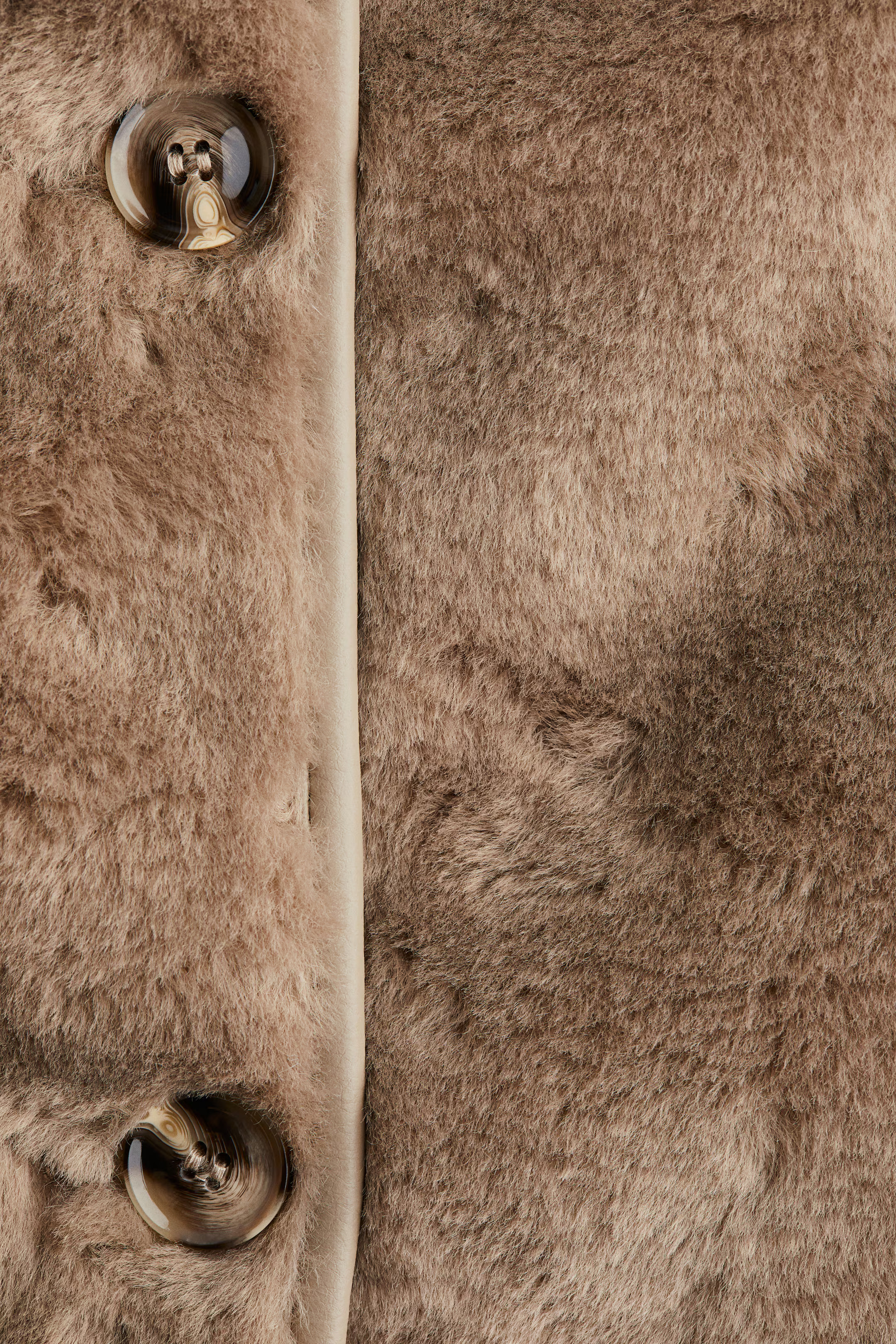 Fluffy coat | H&M (UK, MY, IN, SG, PH, TW, HK)