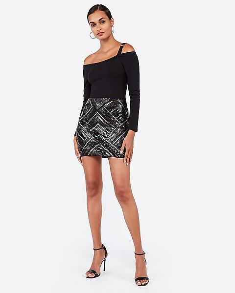 high waisted geometric sequin mini skirt | Express