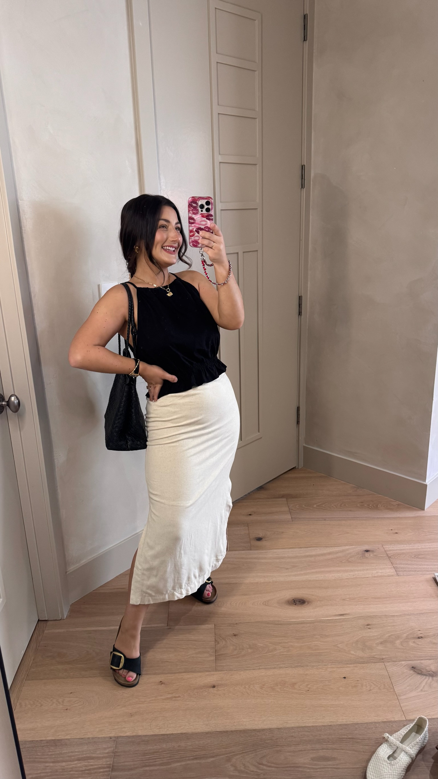 Chic outfit with a linen skirt and black halter top! 

Size small in skirt and top 

5'0" 140lbs
Petite friendly! 

 

#LTKootd #LTKSeasonal #LTKPetite