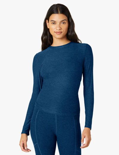 Featherweight Inner Circle Pullover | Beyond Yoga | Beyond Yoga