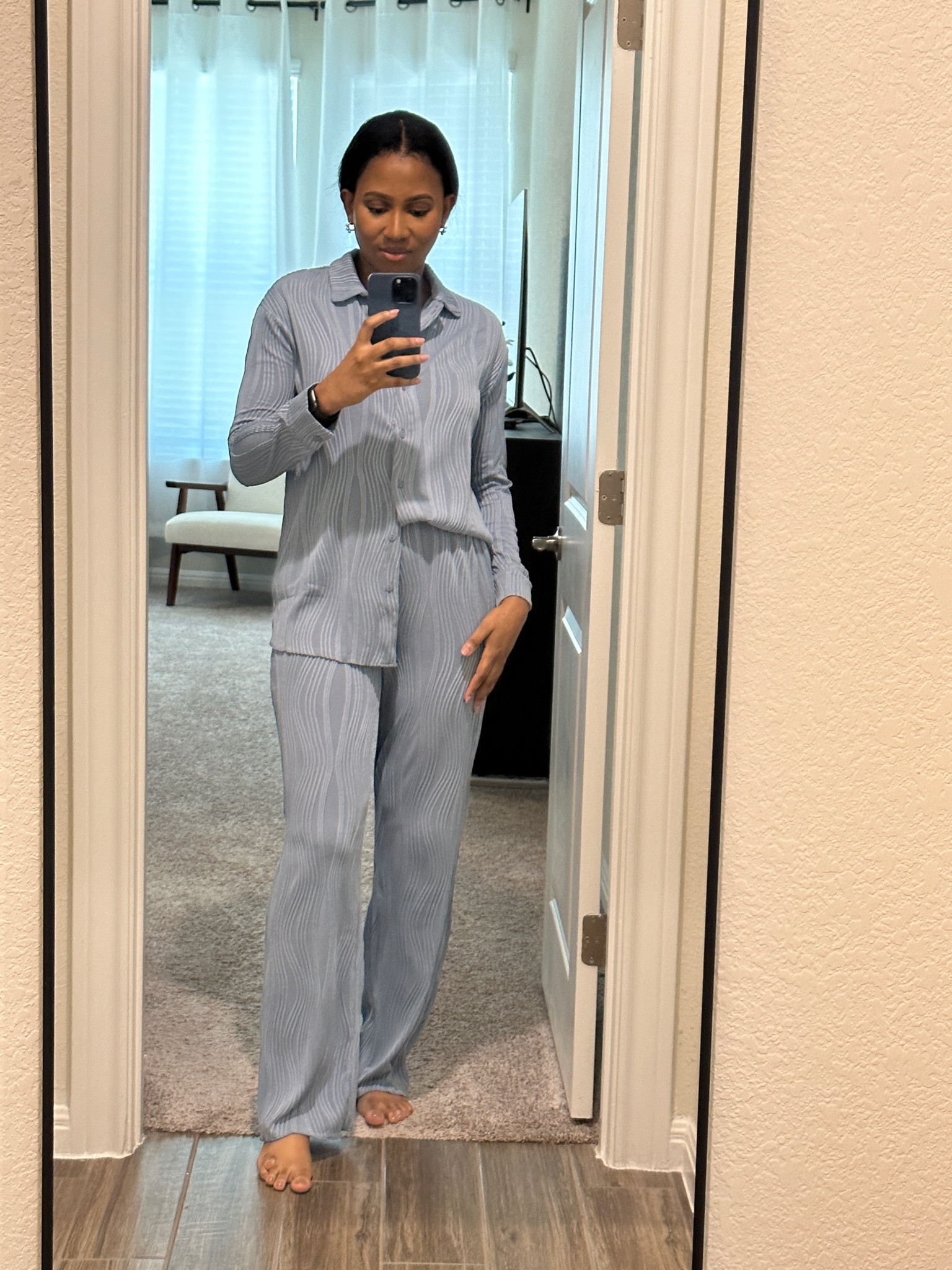 Explore these two piece out if which can be dressed up or down

#LTKfindsunder100 #LTKworkwear #LTKstyletip