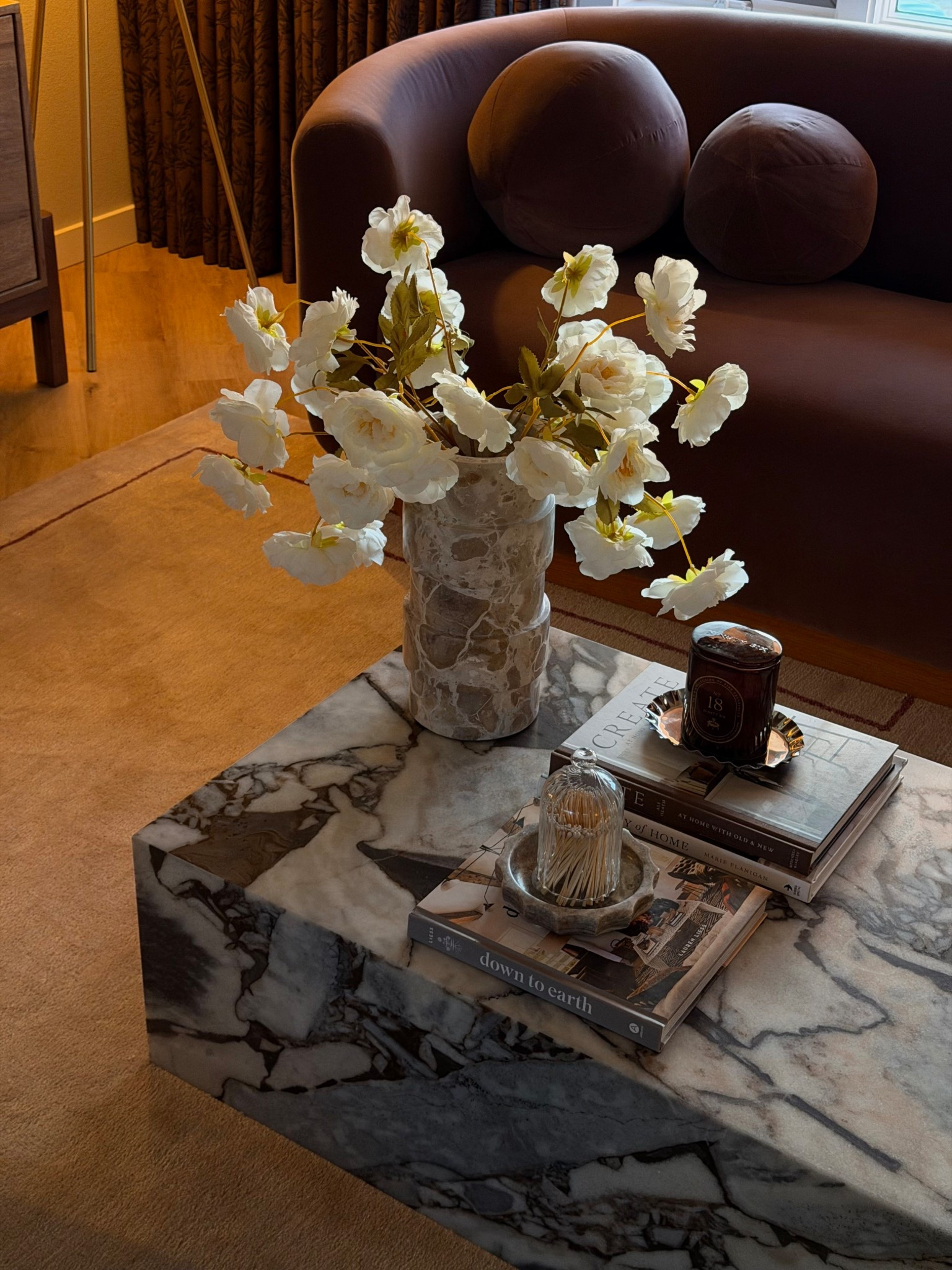 #ltkvase #ltkmarble #ltkshop #ltkshopmyhome #ltkspring #ltkspringfinds #ltkzgallerie #ltkhomefinds  #ltksale #ltkspringsale #ltkshopmy #ltkhomedecor #ltkhome #ltkdecor
#ltkmarblevase #ltkzgalleriedecor
#LTKSeasonal #LTKU #LTKHome
