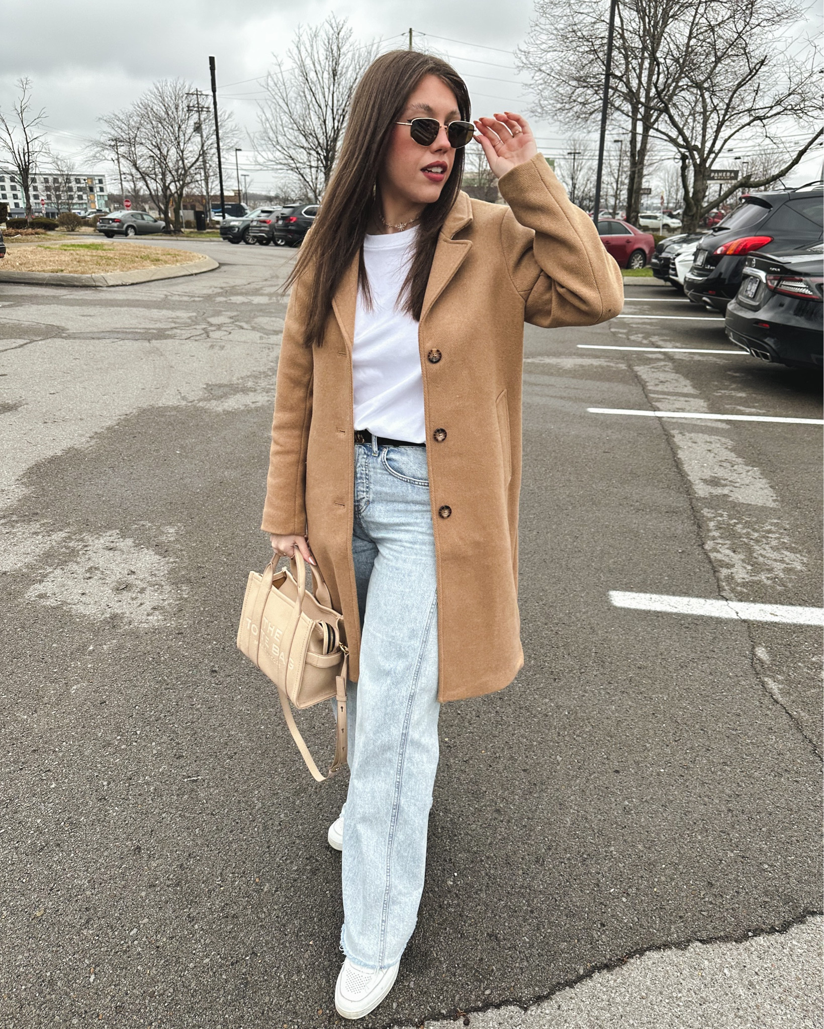 Marc Jacob’s Tote In Twine

#LTKfit #LTKstyletip #LTKitbag