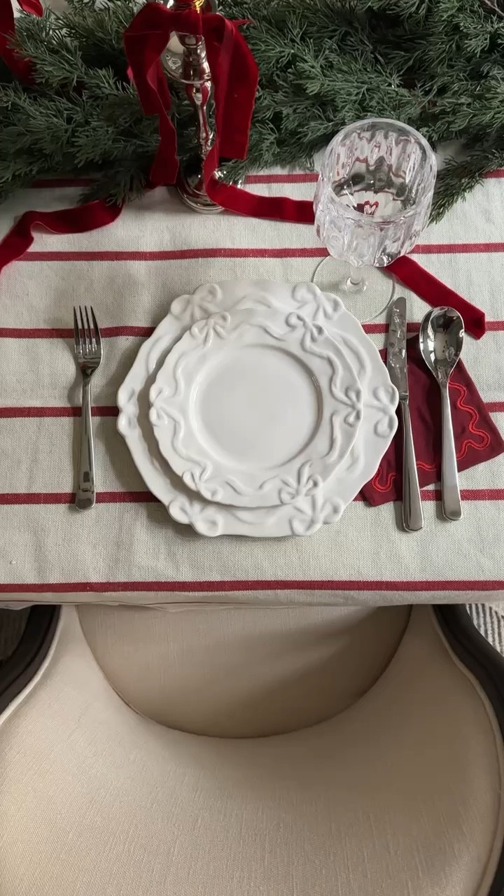These white on white bow plates from @Anthropologie feel elegant, but festive! Especially paired with these gorgeous red cocktail napkins ♥️ Use my Black Friday Exclusive Early Access Code CLJ30 for 30% off at Anthropologie.

@Anthropologie #AnthroPartner

#LTKHome #LTKSeasonal #LTKHoliday