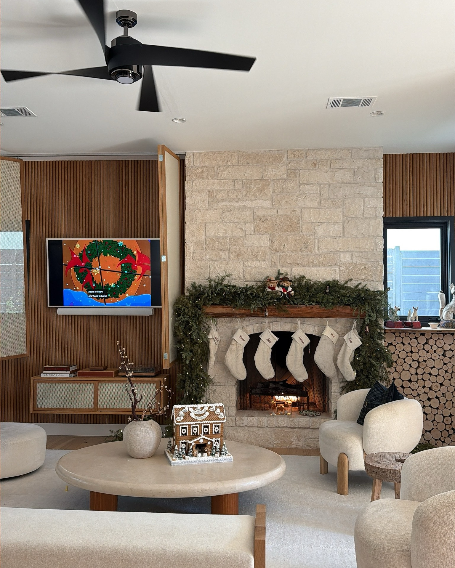 Christmas decor in the Bosstick household