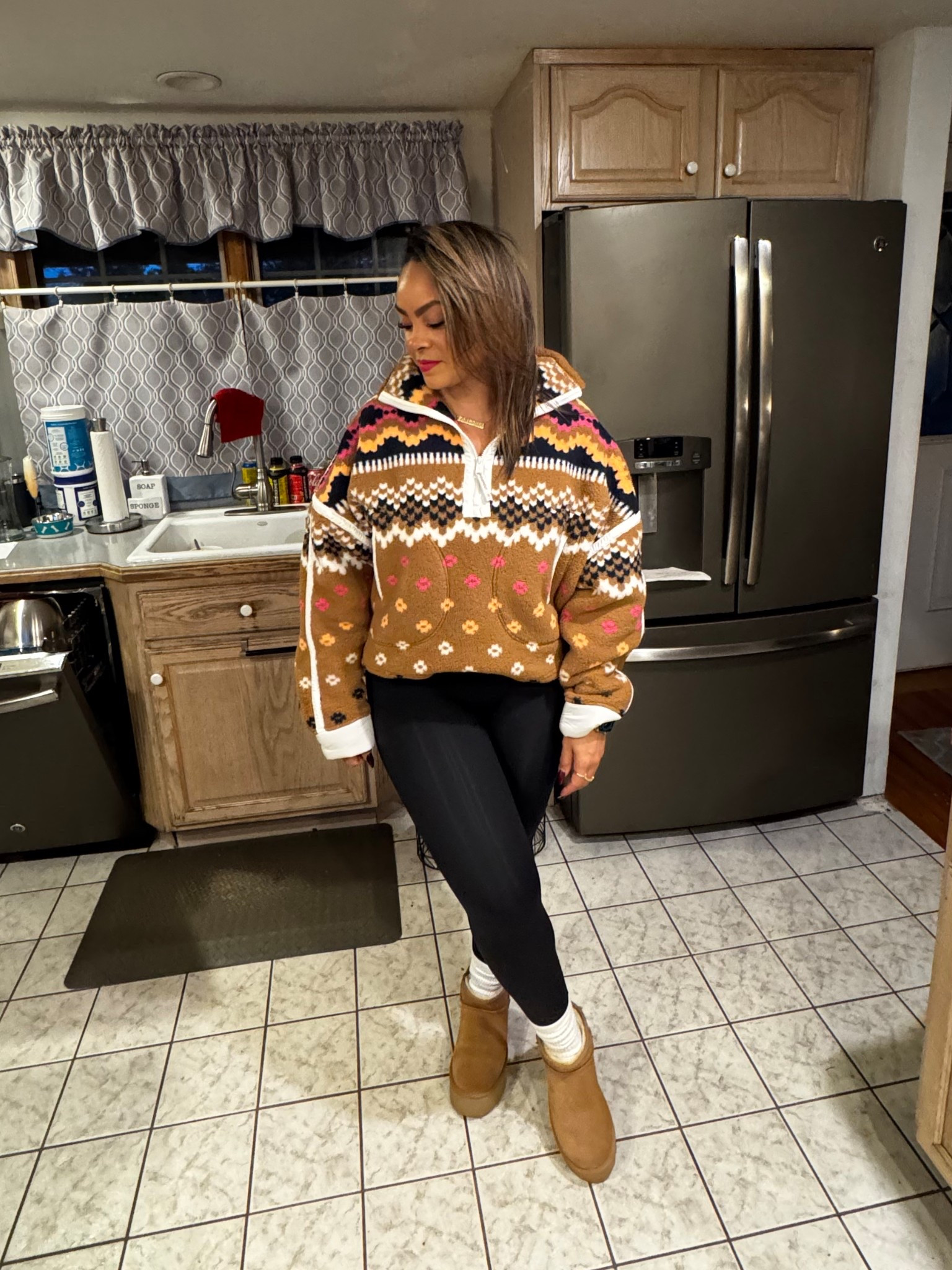 My Favorite OOTD!  

Medium in Sherpa for Oversized Look
Uggs TTS Size 9 

#LTKHoliday #LTKgrwm #LTKSaleAlert