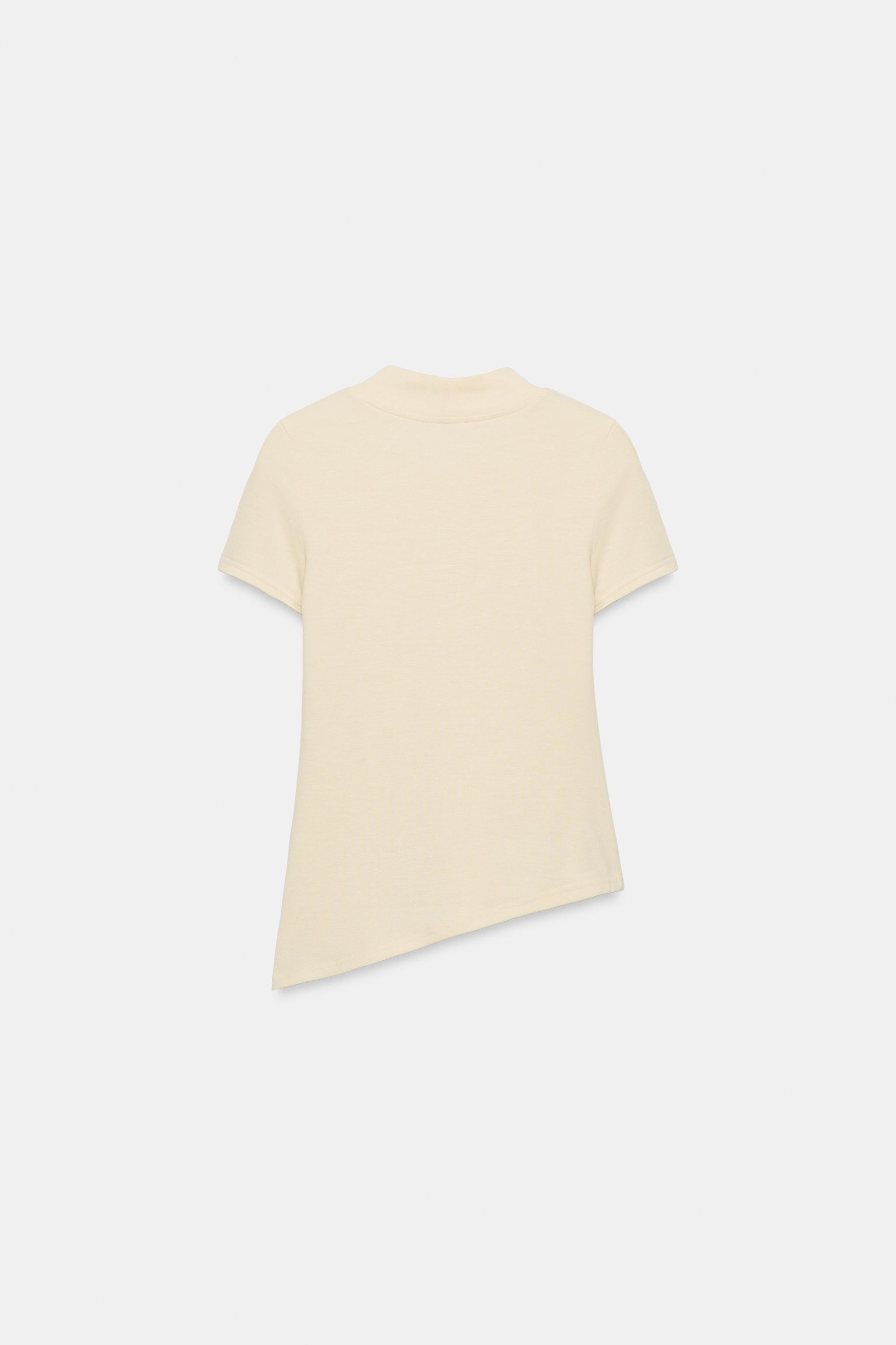 ASYMMETRIC HEM V-NECK T-SHIRT | Zara UK