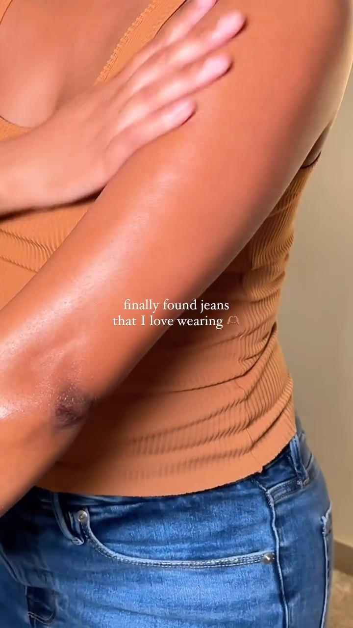 I finally found jeans that I love wearing. 

Everybody that knows me knows I am not a “jeans” type of girl. When I say these Good American jeans, do NOT feel like jeans, they literally feel like leggings. 

These are the Always Fit Jeans, Size 6-12

My weight FLUCTUATES. One month I’m 145 and the next I’m 160 

I’ve gone through so many periods where none of my clothes fit. It’s so refreshing to be able to come back to a BASIC STAPLE item that I dont have to worry about fitting, I can always throw them on. 

For reference, I am a size 8 | Medium | 5’5” | 160 lbs. 

These fit me like a glove and accentuate my curves in all the right places. 100% worth the money. 

Deets: 

Ribbed Tank: Good American 
Always Fit Jeans: Good American 
Earrings: Fendi
Rings and Ankle Bracelet: Shein
Shoes: Gucci 
Scent of the Day: YSL Mon Paris 
Wig: Wig Dealer 
Body Oil: Osea 

🔑: ootd, summer outfit, outfit inspo

#grwmoutfit #grwm #goodamerican #goodamericanjeans #ootd #basicfit #basicstyle #fashion #fashionstyle #summeroutfit #explorepage #noteasilybrokan #explore #fyp #dallastexas #dallasinfluencer #dallascreator #dallascontentcreator #alwaysfit #ltkfashion #ltk #trendingreels #viral #viralreels #dallasbloggers #dallasfashion