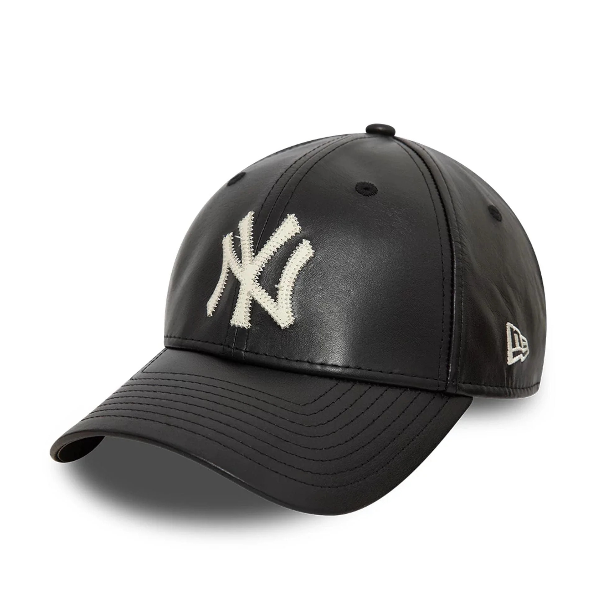 New York Yankees Leather Black 9FORTY Adjustable Cap | New Era Cap