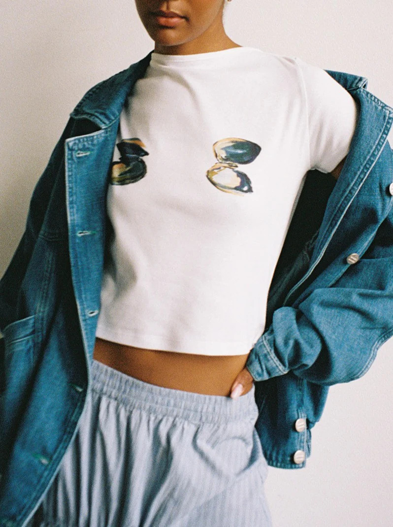 Alex Tee
                  
                  Lisa Says Gah | Lisa Says Gah