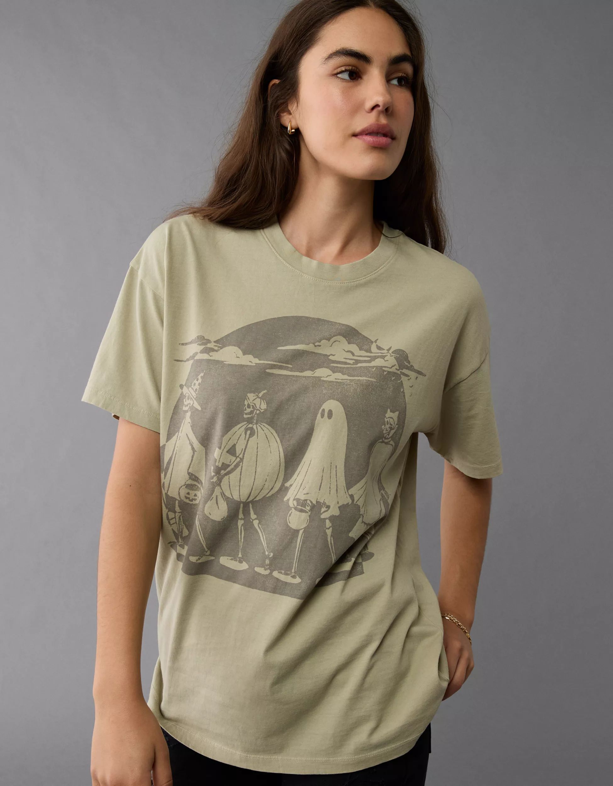 AE Oversized Halloween Skeleton Graphic T-Shirt | American Eagle Outfitters (US & CA)