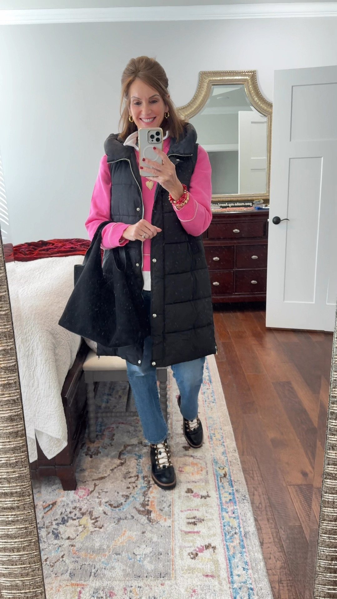 Casual weekend style

Down Vest - M
Pink Sweater/Sweatshirt - M
Sweatshirt Shirt - L
Jeans - 29
I also linked similar less expensive jeans 

Bracelet discount - Anniek20
Winter Style
Casual outfit
Premium jeans


#LTKWatchNow #LTKStyleTip #LTKOver40