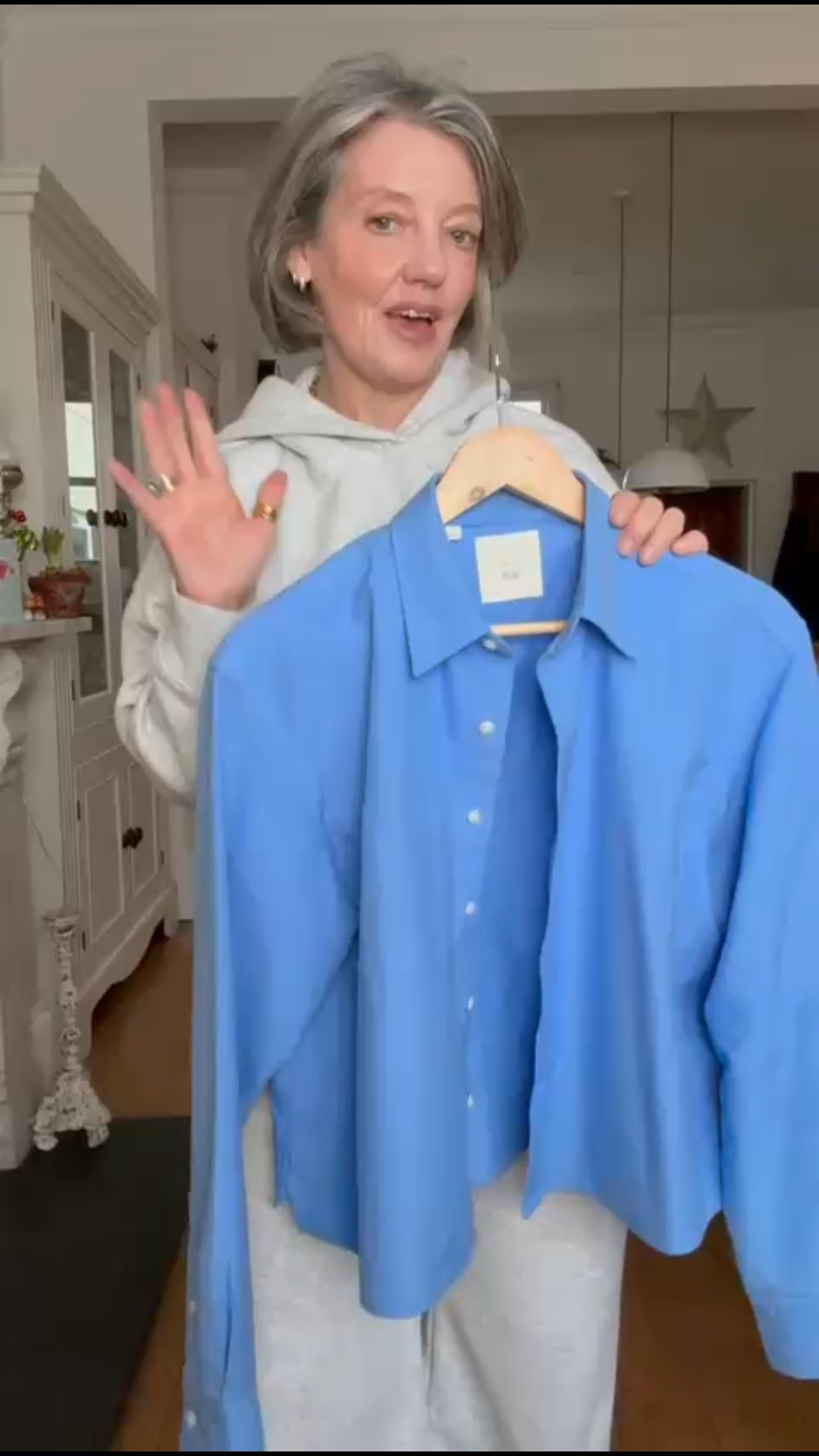 Casual Winter outfit 
Wearing Zara jacket size Large 
Shirt size medium 
Jeans 29/31
Jumper oos similar linked




Loafers, Winter Outfit Ideas, Warm Outfit, January Fashion, Casual Style, Winter Jacket, Knitwear, Blue Shirt, Blue Jeans, Suede Jacket

#LTKuk #LTKeurope #LTKwinter