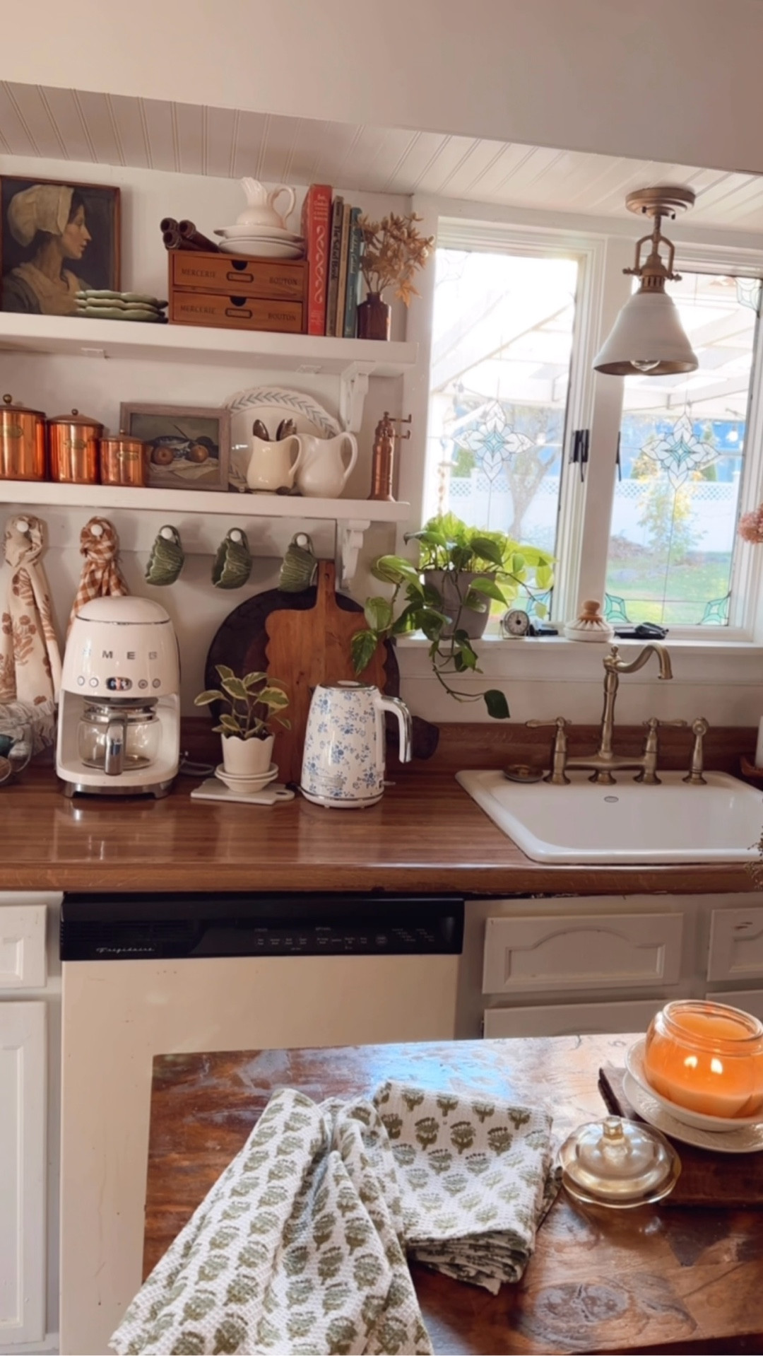 Waffle Kitchen Towels + Striped ruffle Throw Pillow Covers. These are so good!✨


#LTKHome #LTKSeasonal