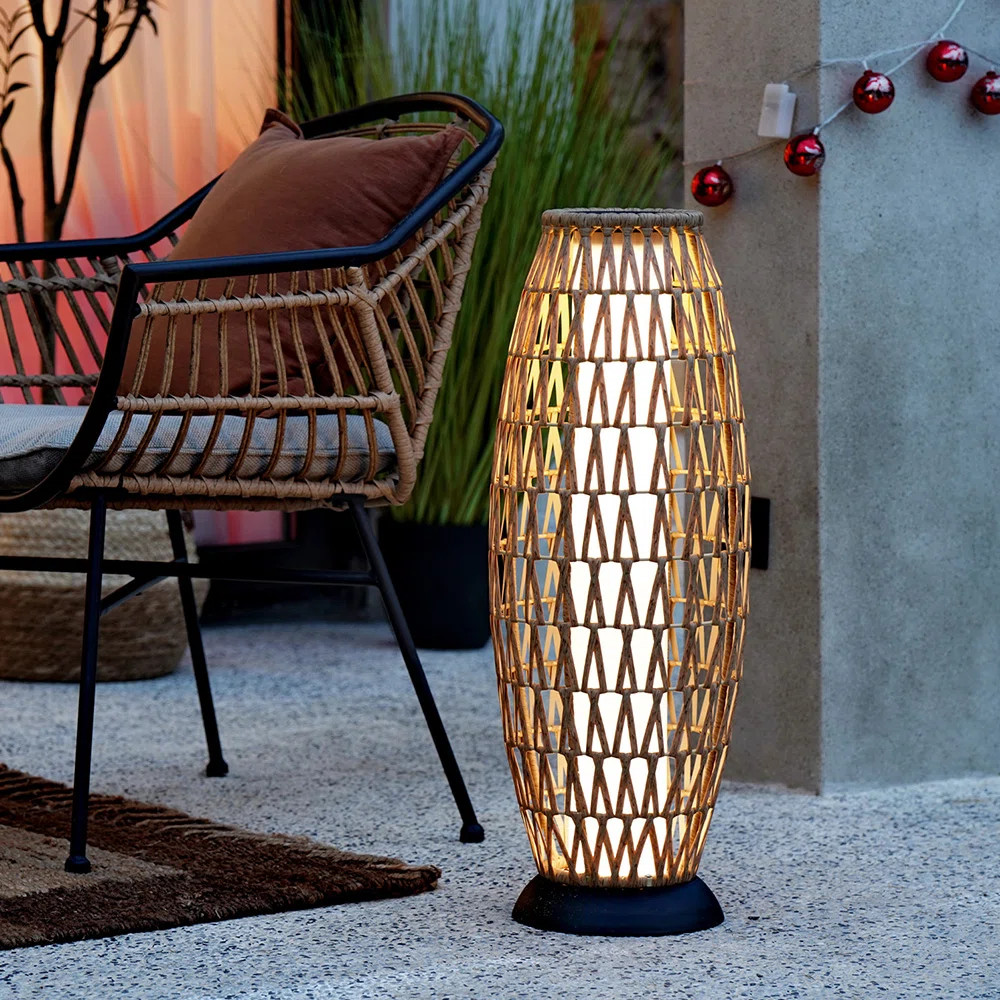 Austin 29" Solar Powered Integrated LED Outdoor Floor Lamp | Wayfair North America