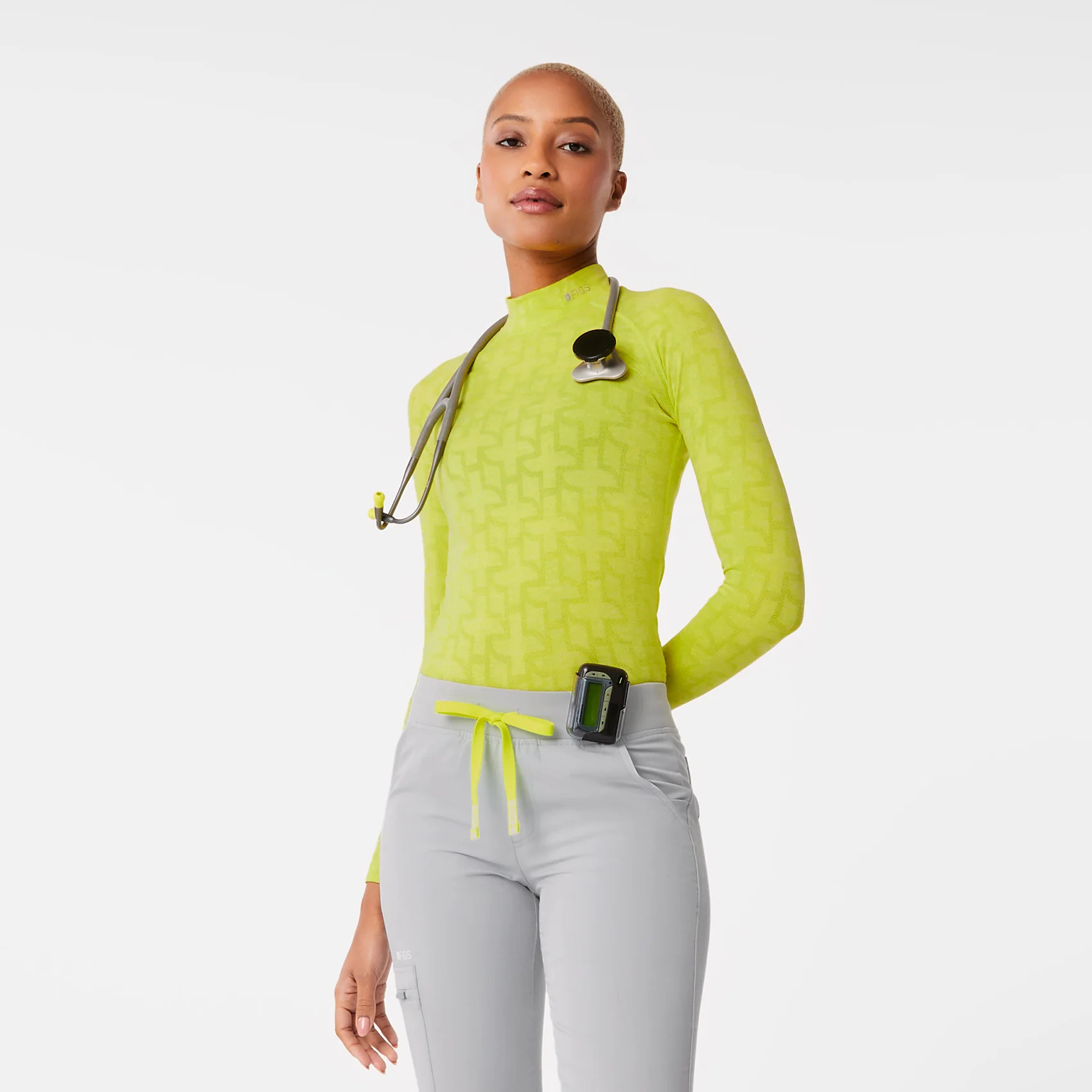 Women’s Salta Logo Mock Neck Seamless Underscrub - Citrine · FIGS | FIGS