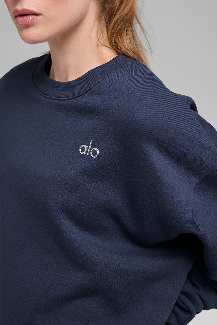 Accolade Crew Neck Pullover | Alo Yoga (US)