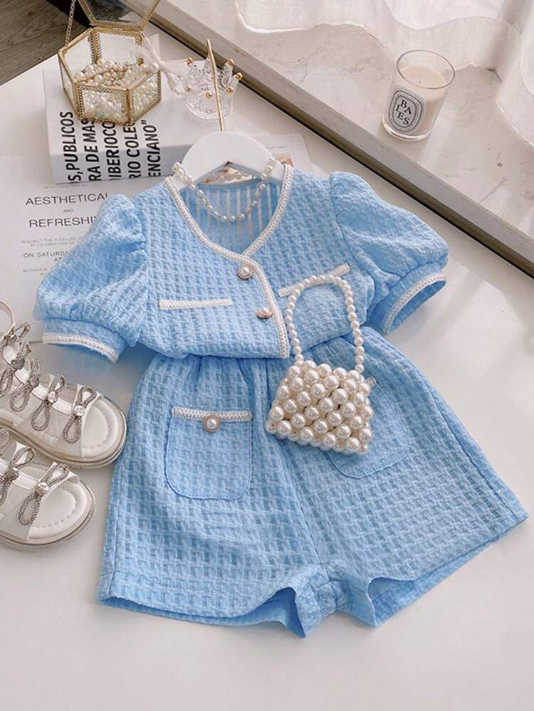 Toddler Girls Textured Contrast Tape Puff Sleeve Top & Dual Pocket Shorts | SHEIN