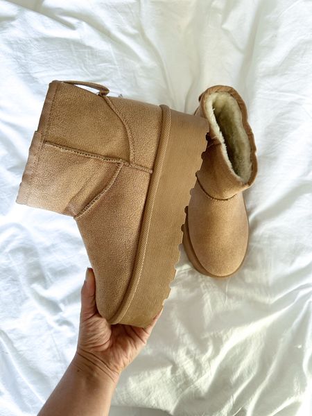 Ok for the price these are so good! I originally got them as a casual shoe to walk Teddy on chilly mornings and evenings. 
#boots #fallshoes #shoes #wintershoes #booties #platformboots


#LTKshoecrush #LTKfindsunder50 #LTKSeasonal