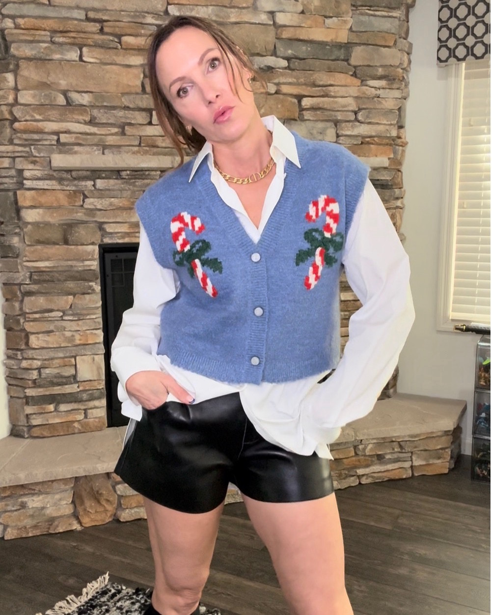 Holiday themed outfit ideas! Linking exact and similar situations- wearing size small in all holiday sweaters 

#LTKmomlife #LTKHoliday