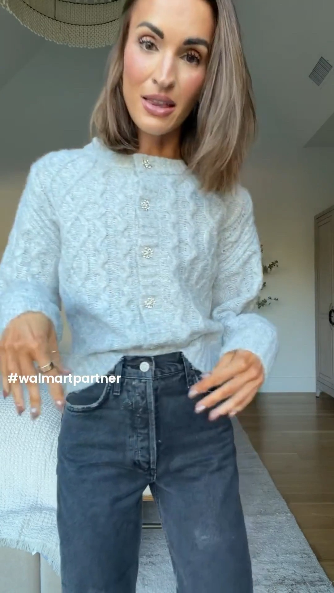 can’t get over this adorable sweater from walmart! ✨

#LTKHoliday #LTKFindsUnder50