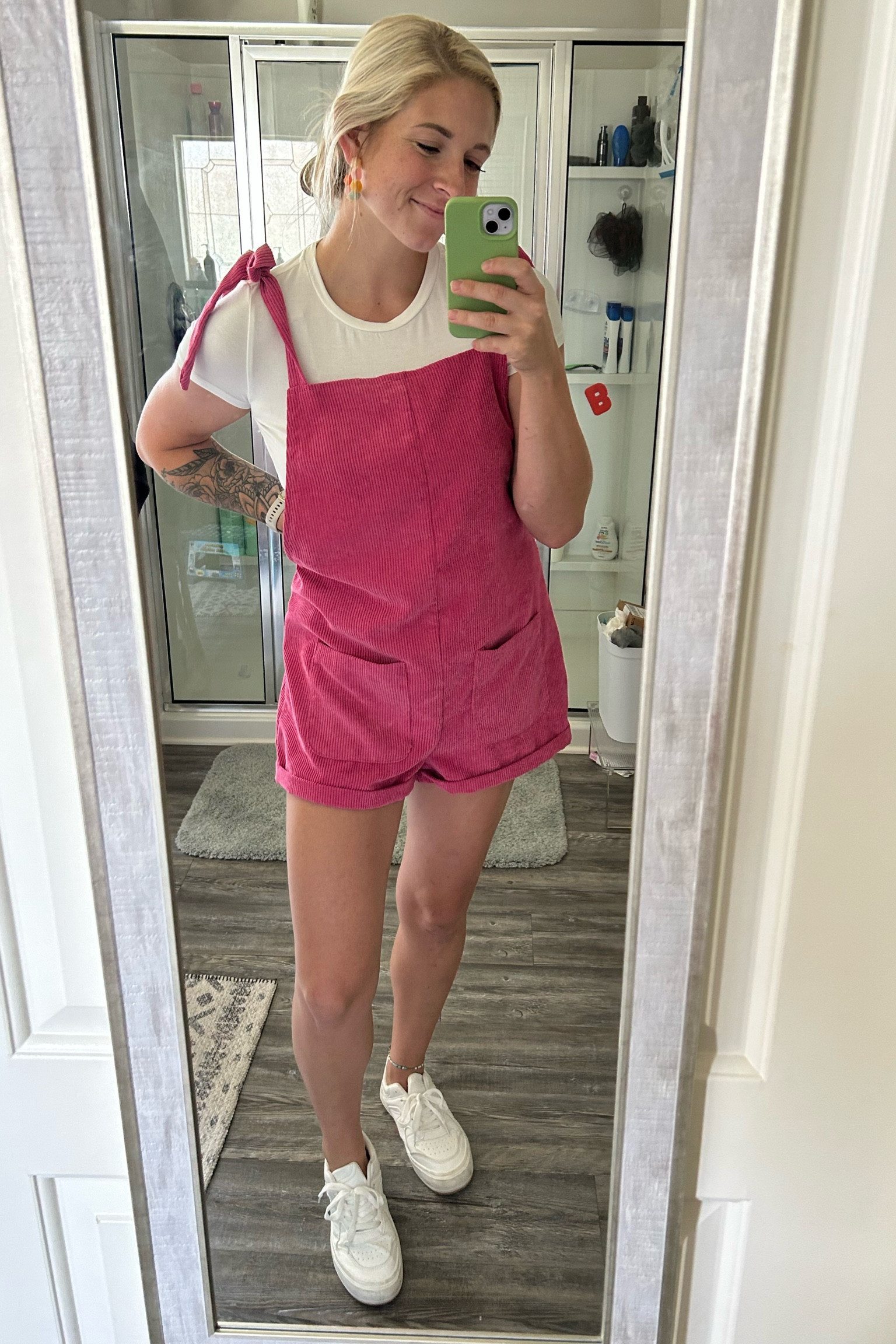 Casual summer outfit

#LTKunder50 #LTKFind #LTKSeasonal