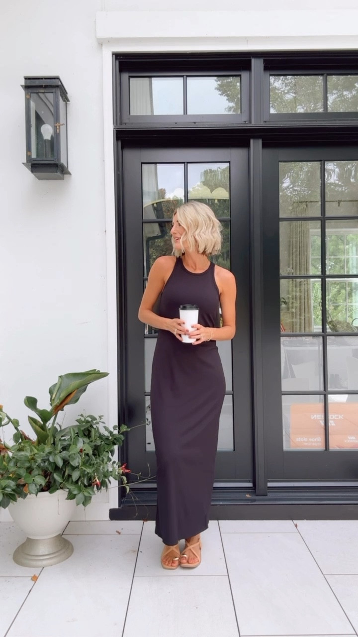 This black ribbed dress is so easy to throw on! It’s lightweight and really comfortable! I’m wearing an XS, and it’s currently on sale!

Loverly Grey, Athleta, Athleisure, active dress, black dress, spring outfit 

#LTKSaleAlert #LTKSeasonal