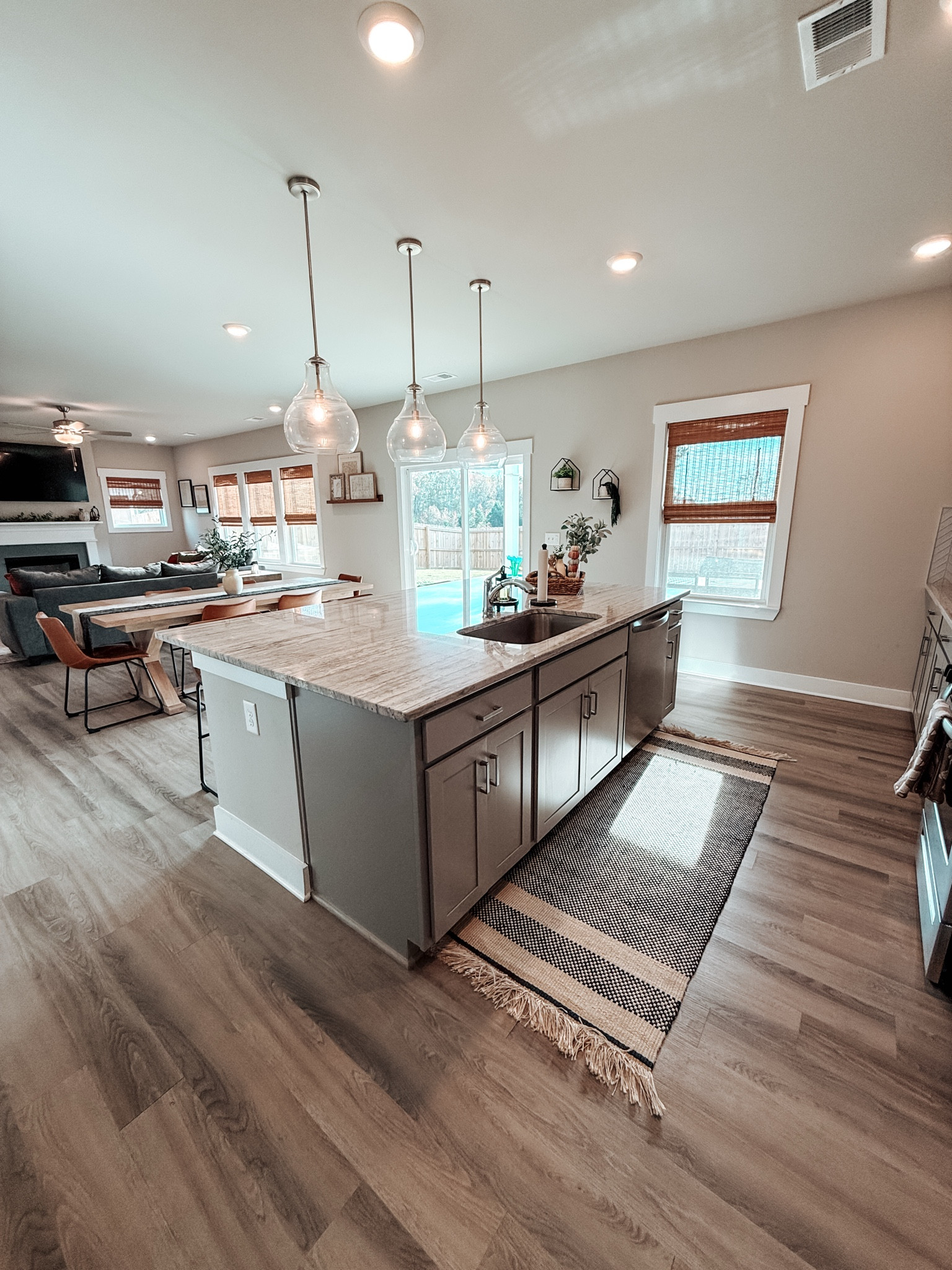 Kitchen living room decor

#LTKHome #LTKFindsUnder100 #LTKFindsUnder50