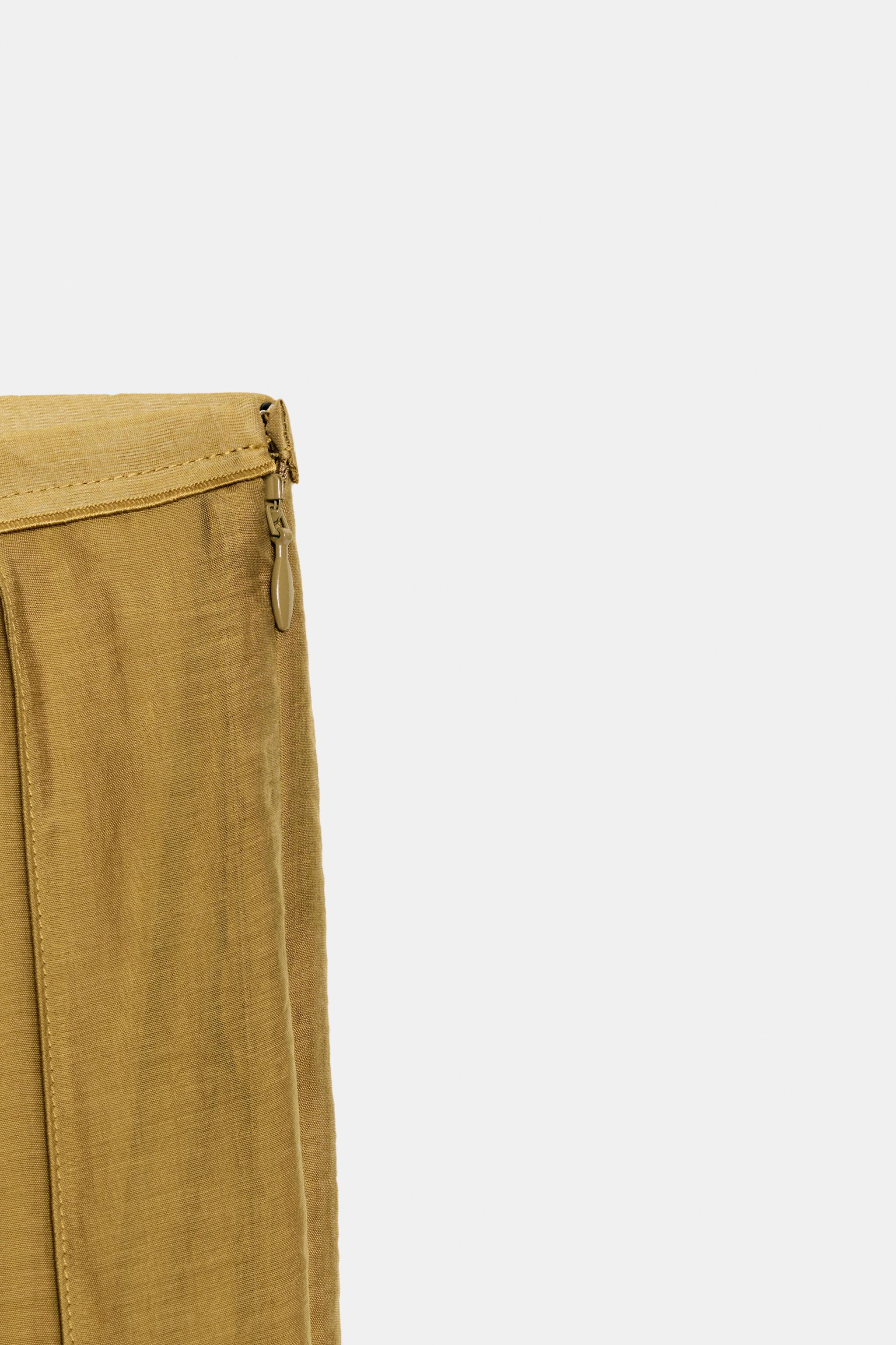ZARA WOMAN COLLECTIONMid-rise midi skirt made from a lyocell blend. A-line hem. Tonal interior li... | Zara US