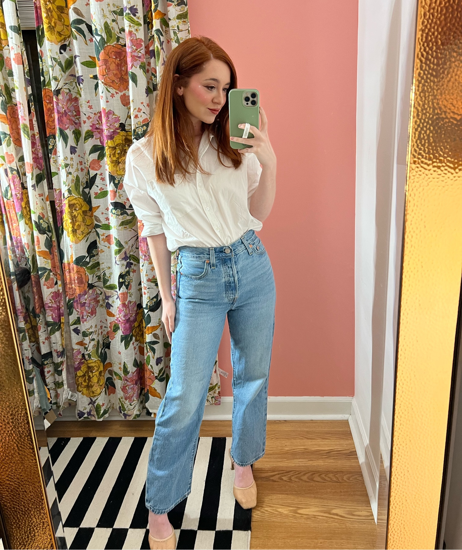 Keeping it simple tonight 🫶🏻 jeans from Levi’s, top from anthro 

#LTKworkwear #LTKfindsunder100 #LTKSeasonal