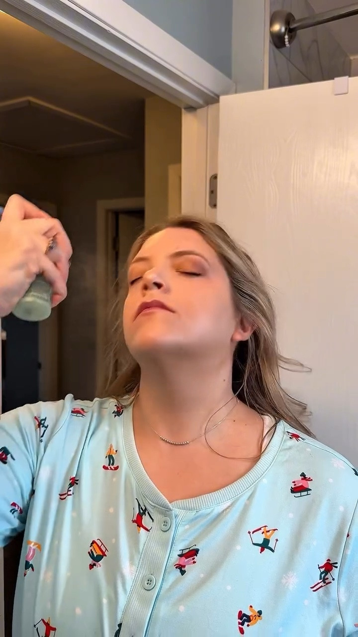 Chicago Bears, we love you 🐻⬇️ 

Pajamas - Kohls - L
Linked all beauty products! 😊


#LTKgrwm #LTKMidsize #LTKBeauty