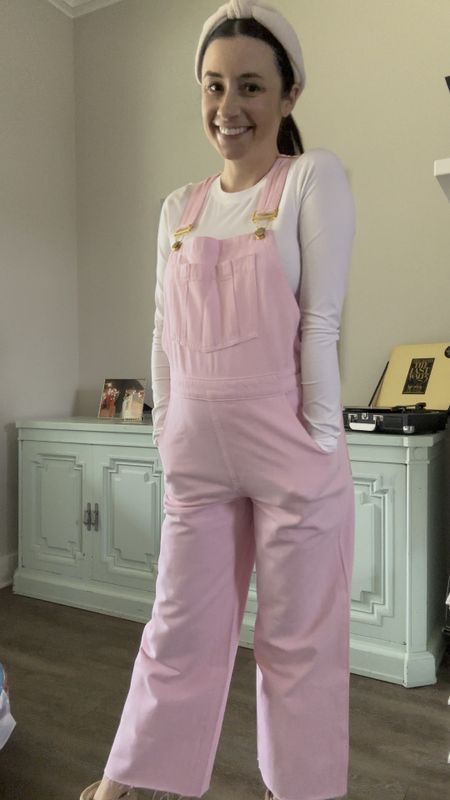 The perfect overalls / jumpsuit for spring! Also works for maternity. Wearing a small and 26 weeks pregnant. 

#LTKSpringSale #LTKMostLoved #LTKbump