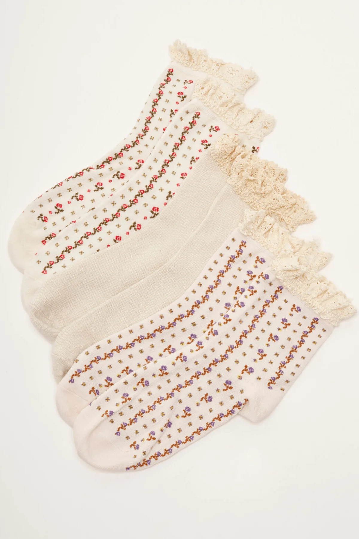 Free People Ruffle Sock Pack | Social Threads