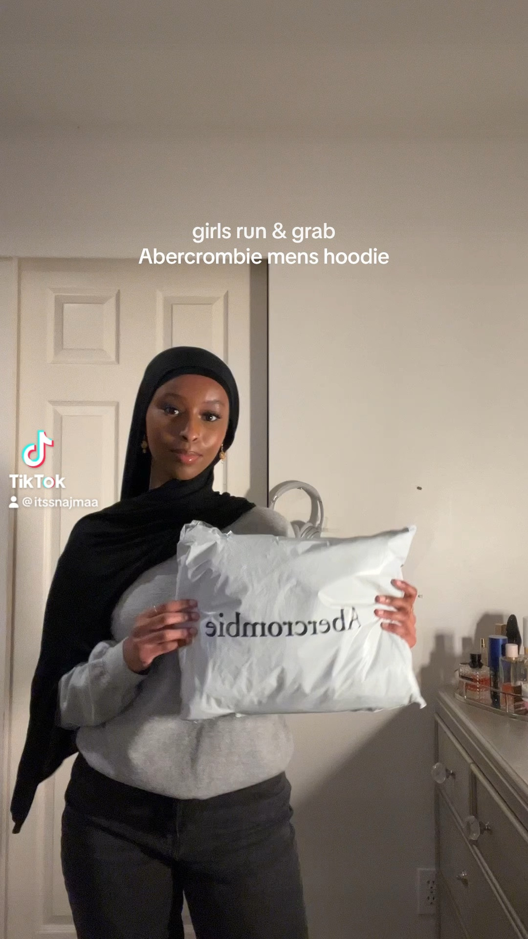 hoodie that can hoodie LOVE IT 

#LTKsalealert #LTKSpringSale #LTKstyletip