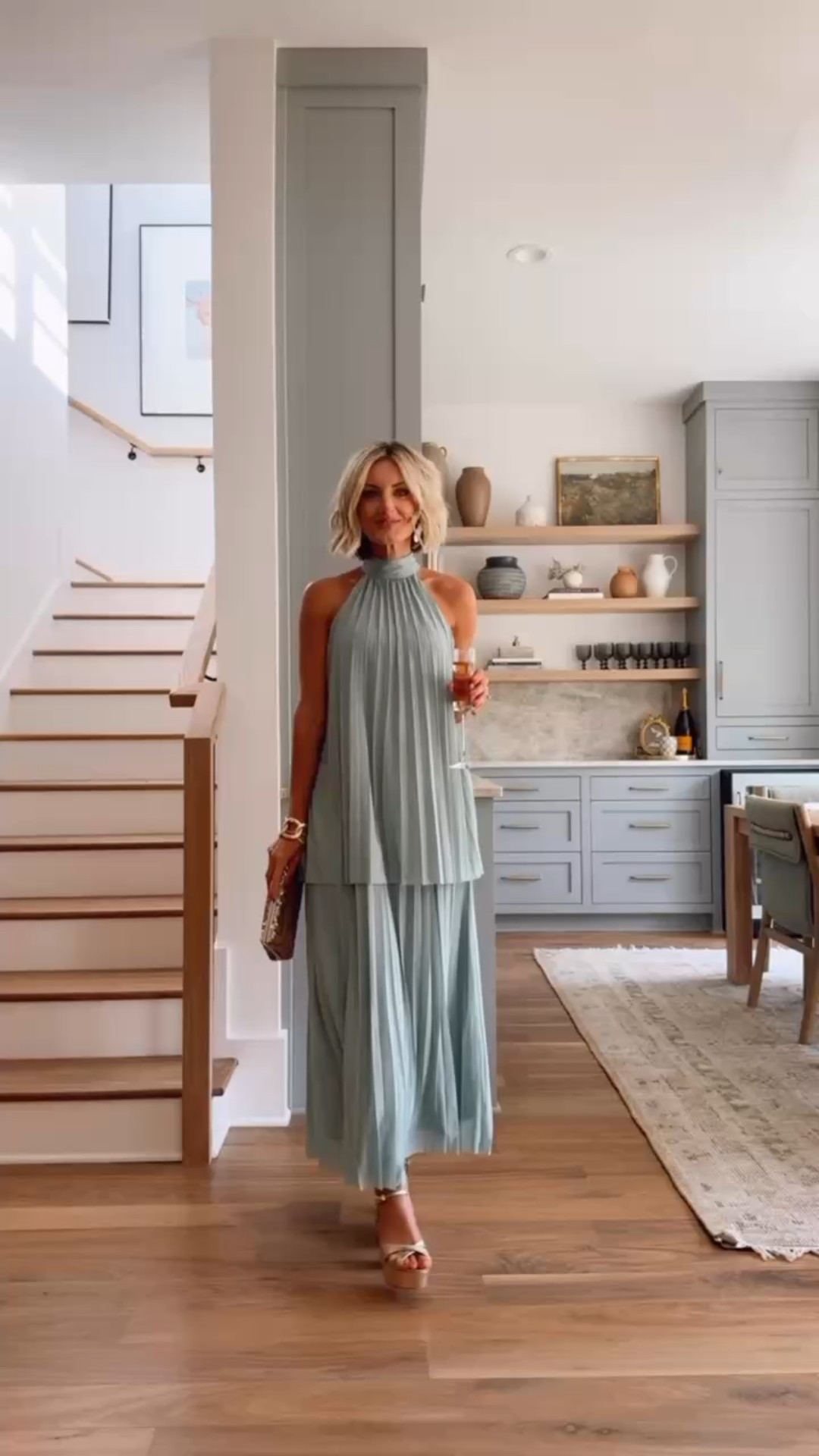 Can’t believe this dress is from H&M! Love the pleats! 😍 Wearing XS!

Loverly Grey, wedding guest dress, formal dress, cocktail dress

#LTKStyleTip #LTKWedding