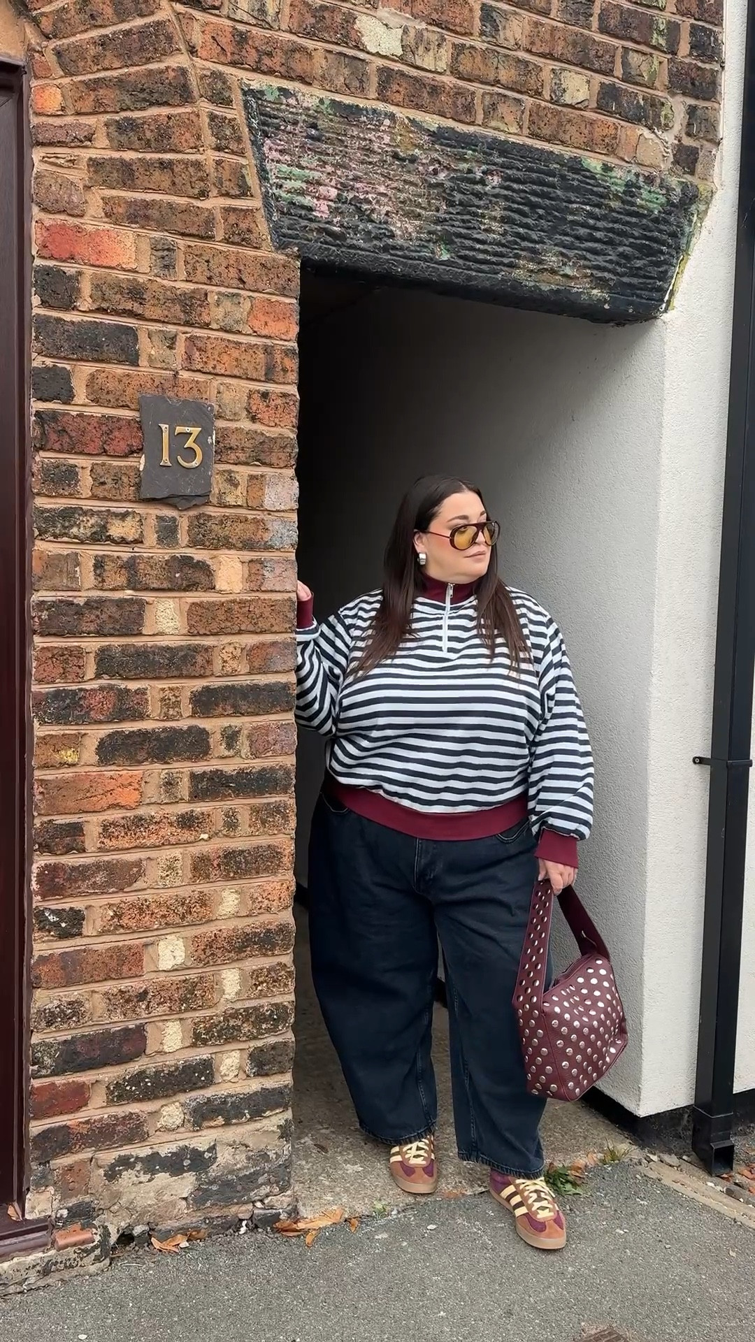A casual everyday outfit and my first time wearing barrel leg jeans! I’m in a size 24 here, the blue black wash and they are very comfortable! 

Denim plus size curves jeans outfit inspiration autumn winter jumpers burgundy stripes curvy 


#LTKautumn #LTKcurves #LTKplussize