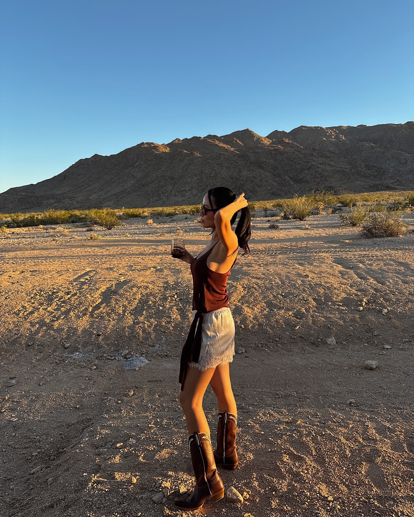 Western edge meets silk soft lace 🤎 

.
.
.
.
#joshuatree#westernchic#joshuatreeoutfit#westernstyle#desertvibes#lacetrend#laceshorts