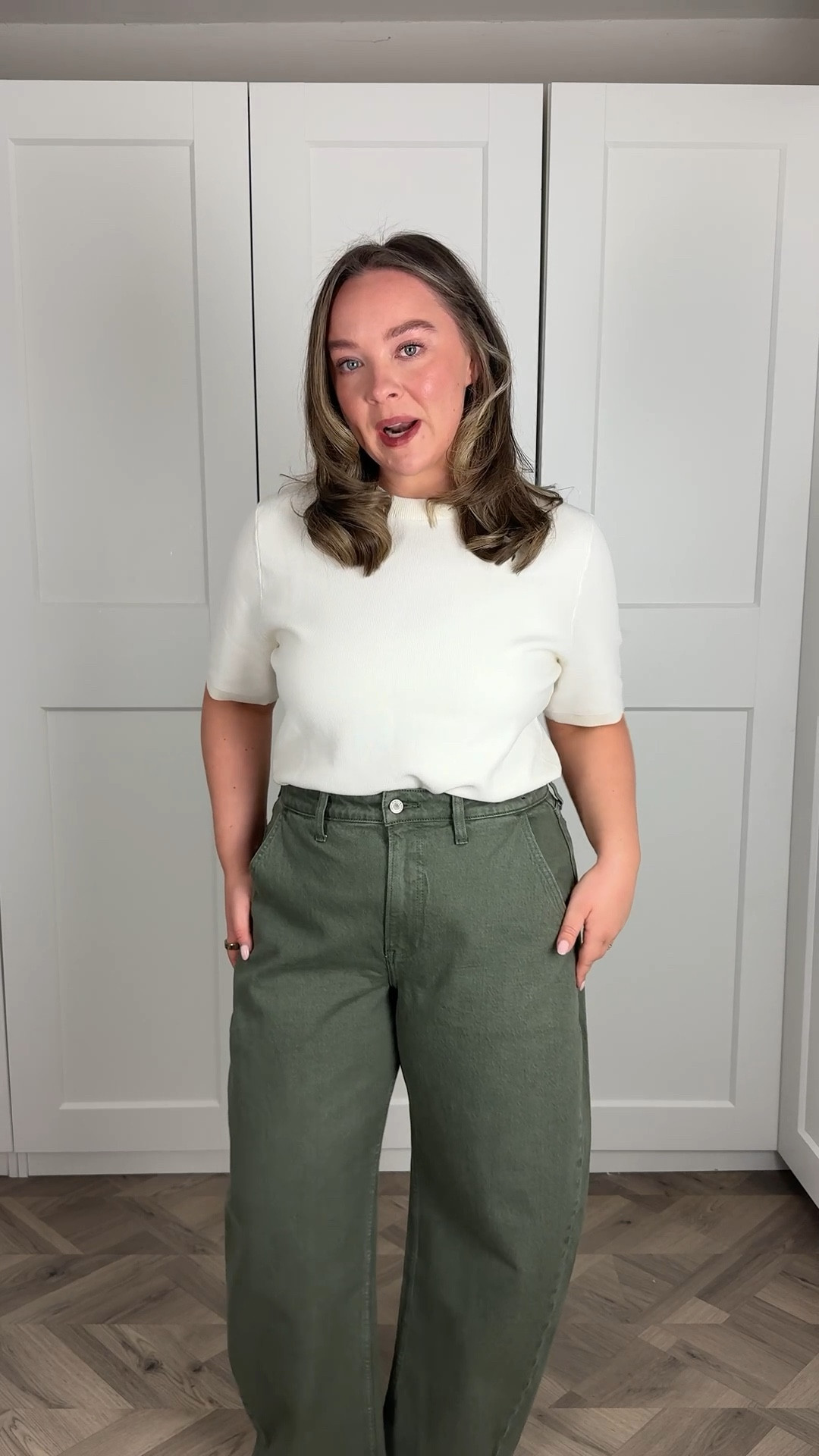 I wear a 31 short leg and I’m a uk14 and 5ft 2 and a half - code AFXLTK will get you a further 15% off the already discounted price until tomorrow ‼️

barrel jeans / Abercrombie jeans / curve love jeans / curvy friendly jeans / midsize jeans 

#LTKjeans #LTKmidsize #LTKspring