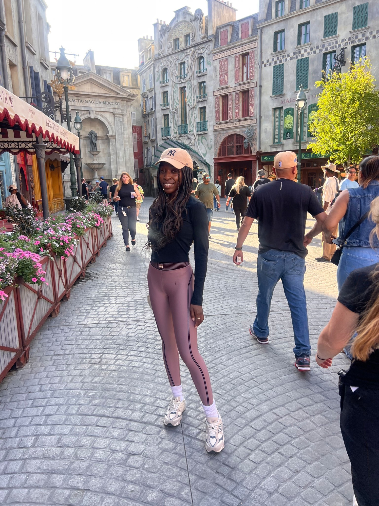 At universals brand new EPIC Universe in my #alo

#LTKfitnessgoals