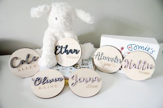 Personalized Wooden Baby Name Disc | Baby Announcement | Baby Photo Prop | Newborn Photography | ... | Etsy (US)