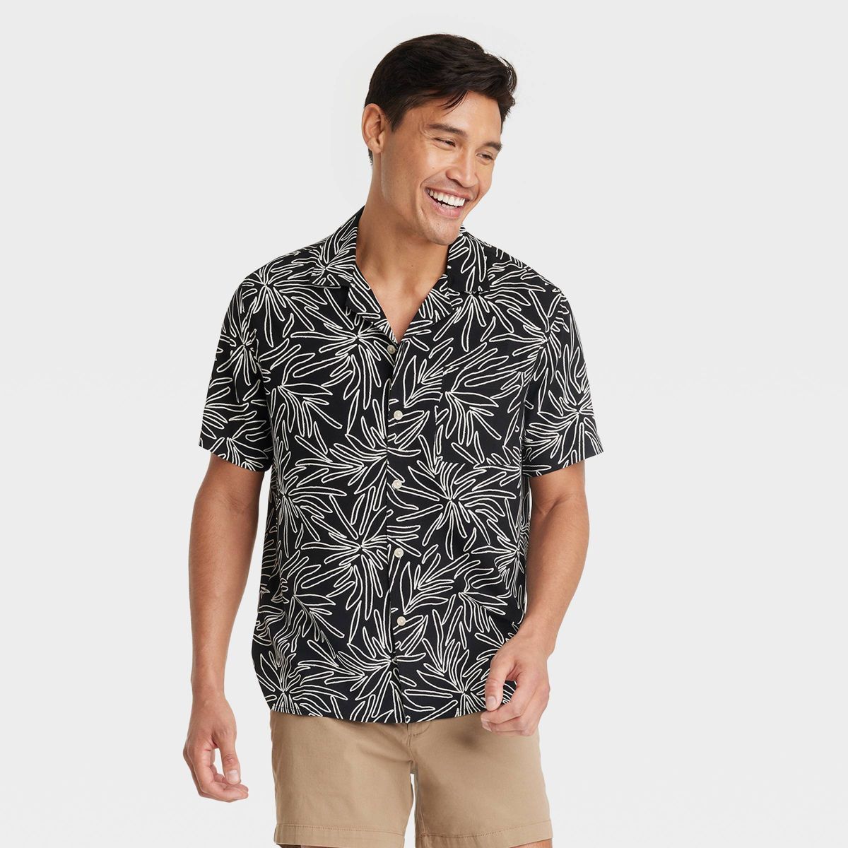 Men's Short Sleeve Button-Down Shirt - Goodfellow & Co™ | Target