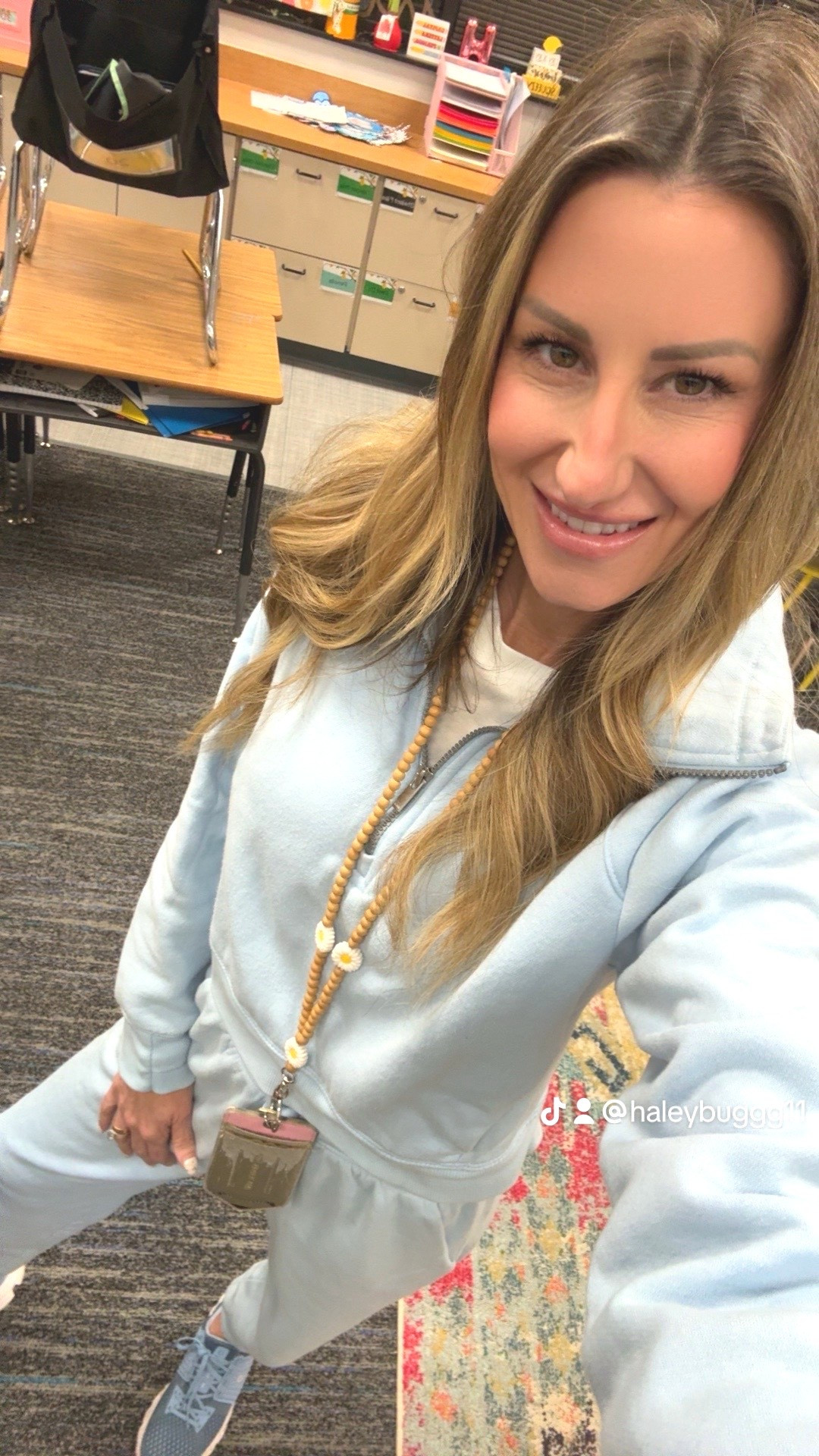 Another adorable comfy set! #comfyset #sweatset #loungewear #sweats 