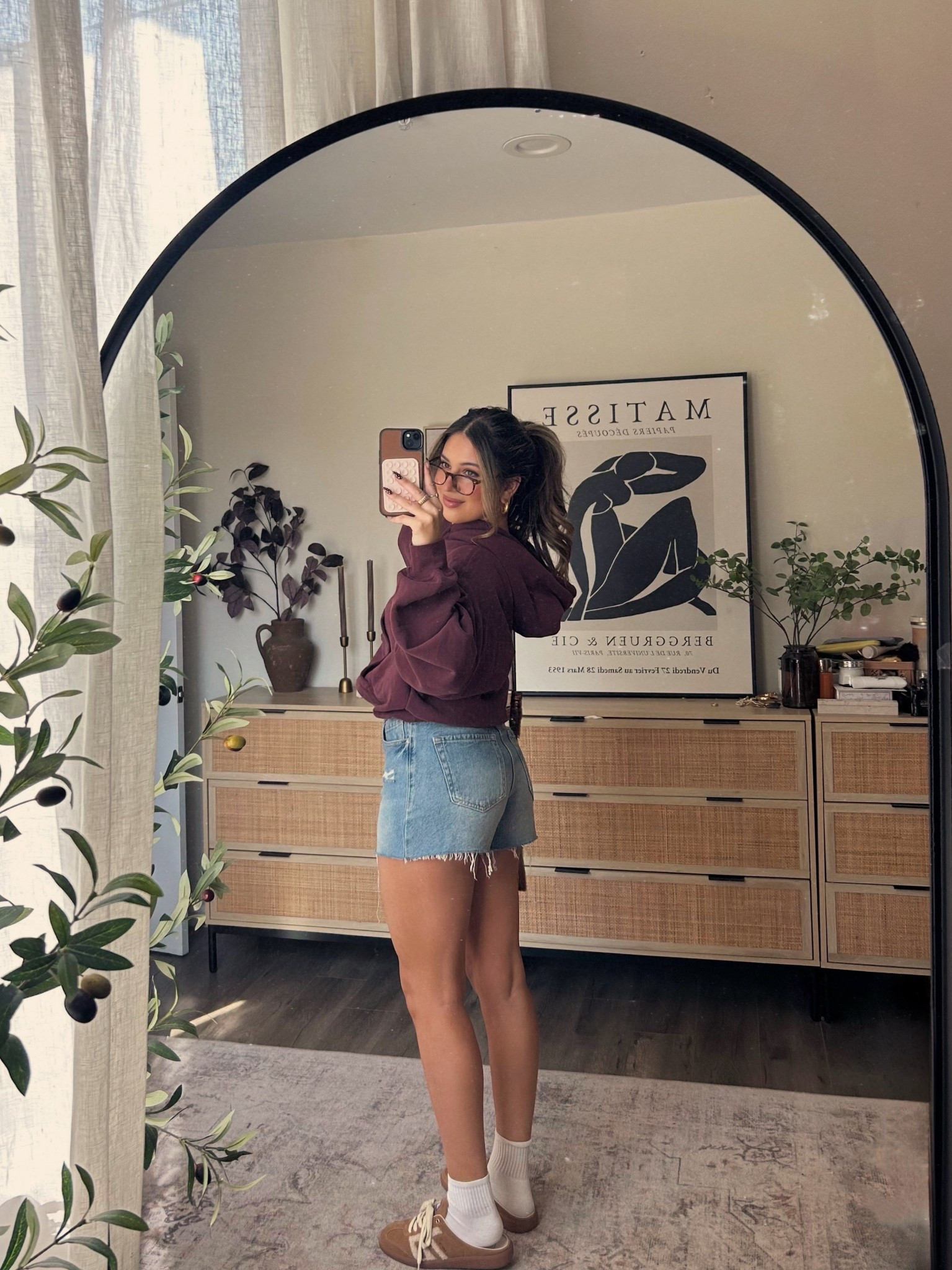 Burgundy hoodie fall outfit 

#LTKStyleTip